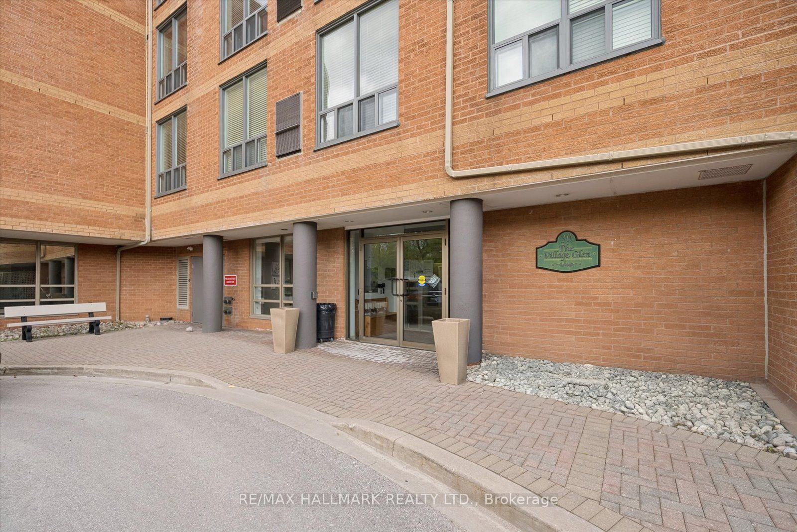 30 Wilson Street 302, Markham, ON L3P 1N1 photo 4