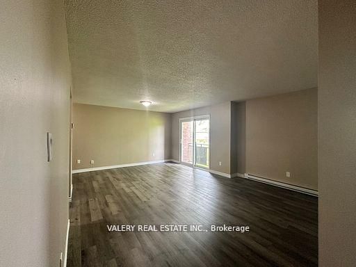 7 Lowndes Avenue 12, Georgina, ON L4P 4C5