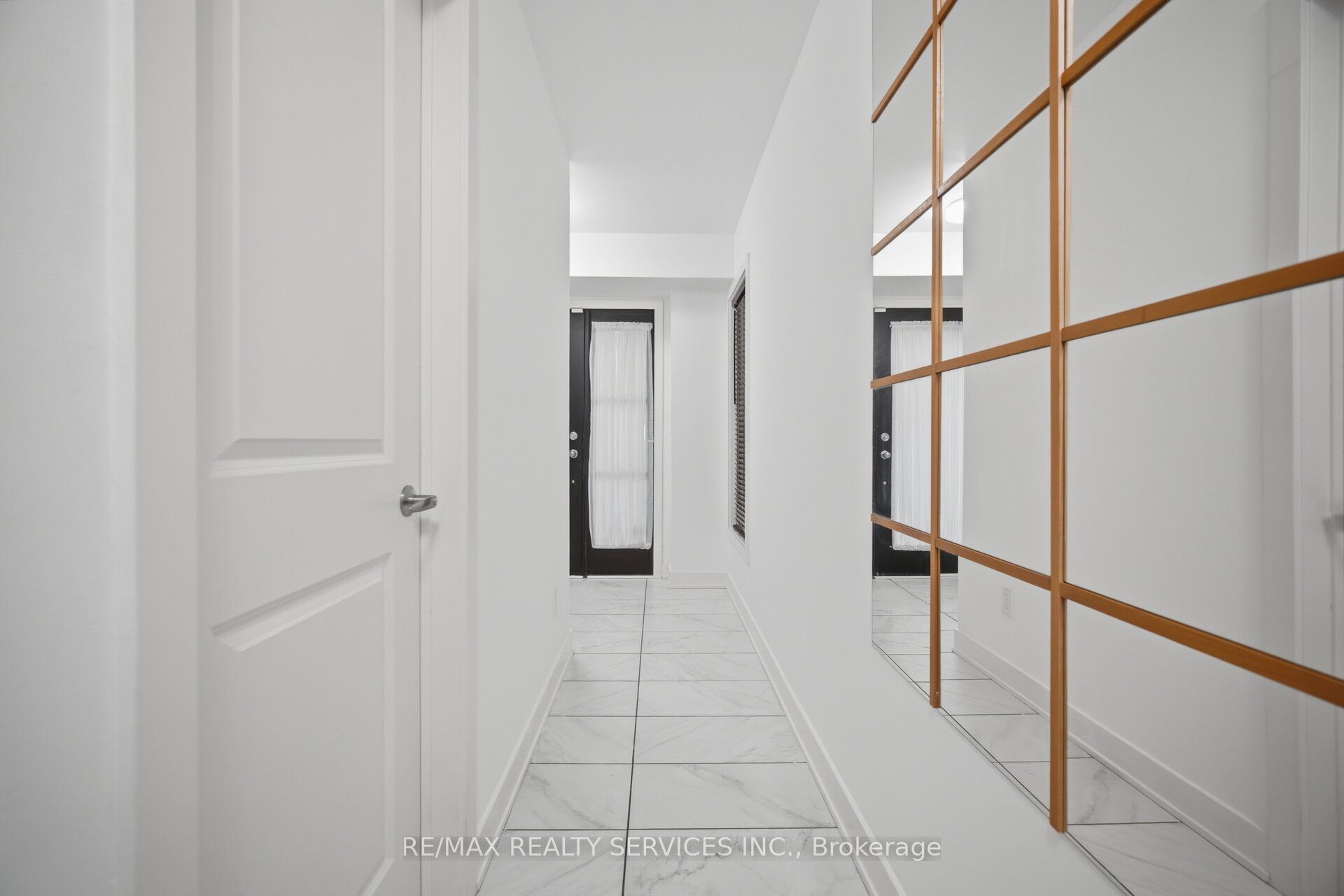 58 Pageant Avenue, Vaughan, ON L4H 4R3 photo 4