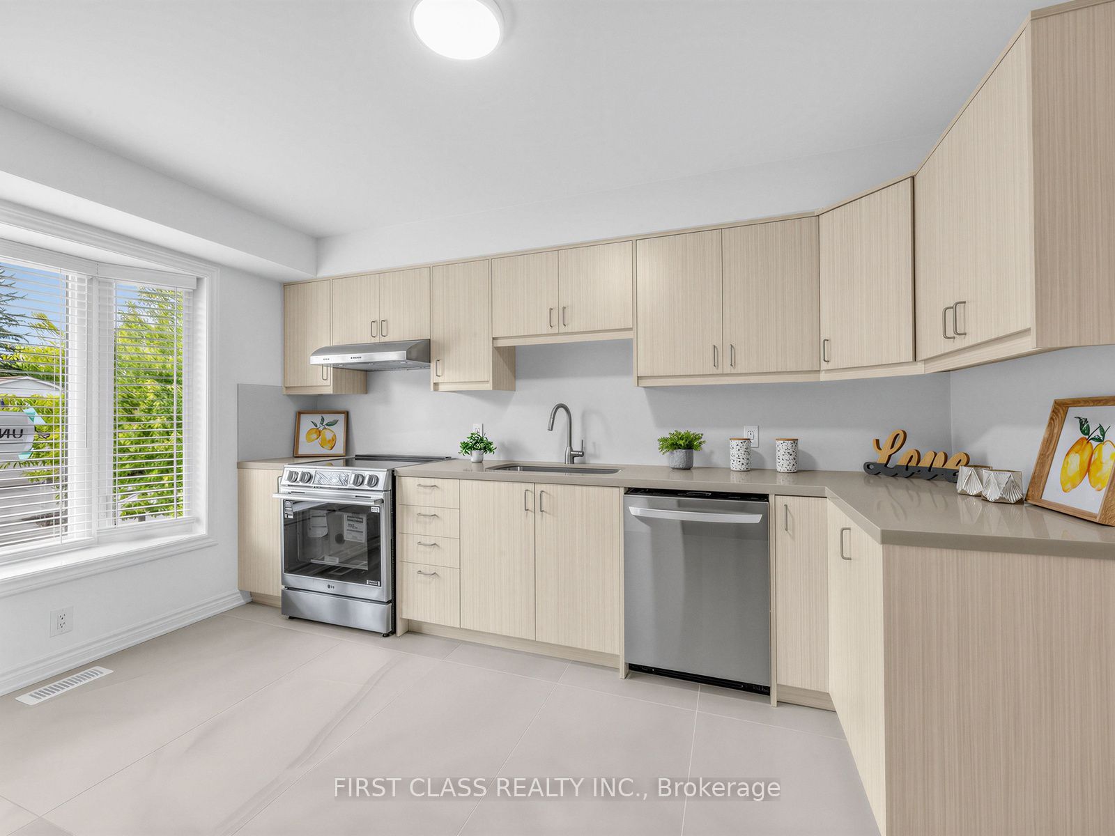 11 Plaisance Road Unit 7, Richmond Hill, ON L4C 5H1 photo 4