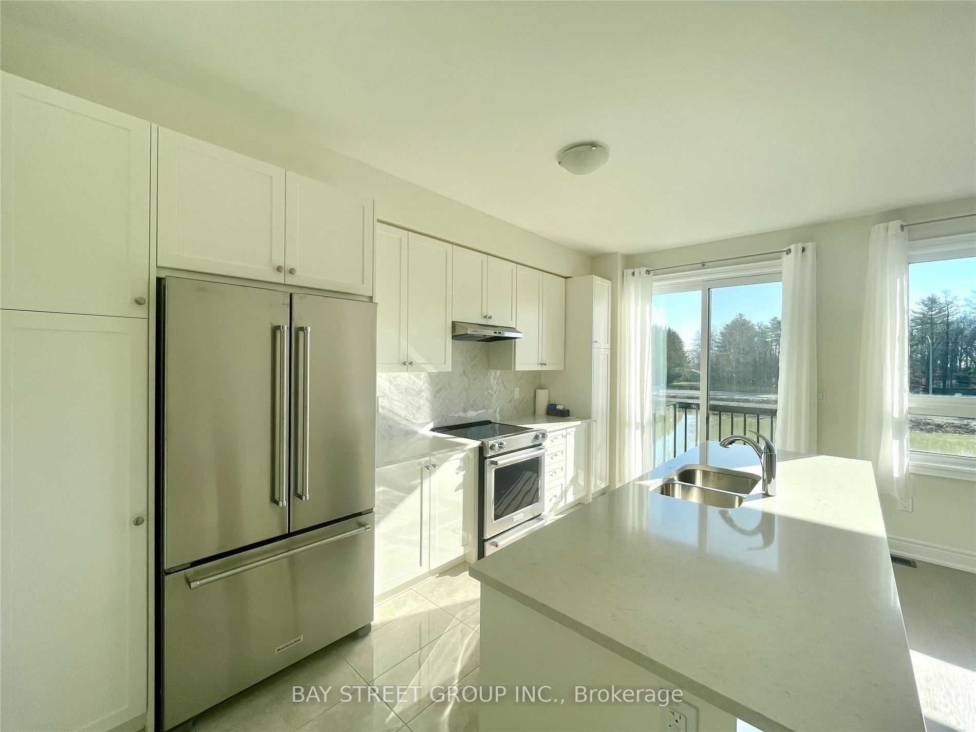 38 Hercules Club Drive, Richmond Hill, ON L4E 1K7 photo 5