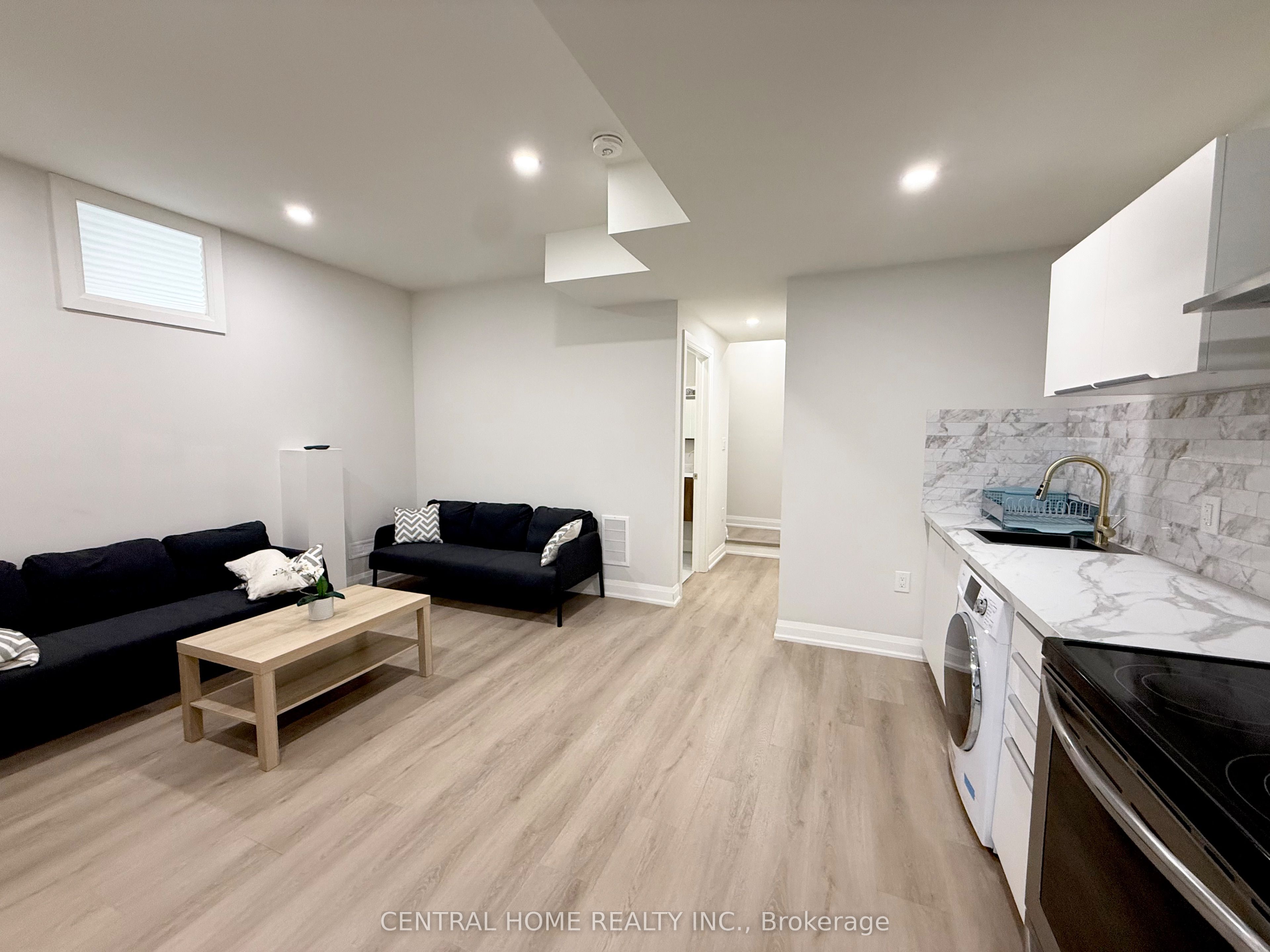 2954 Elgin Mills Road E, Markham, ON L6C 1K9 photo 2