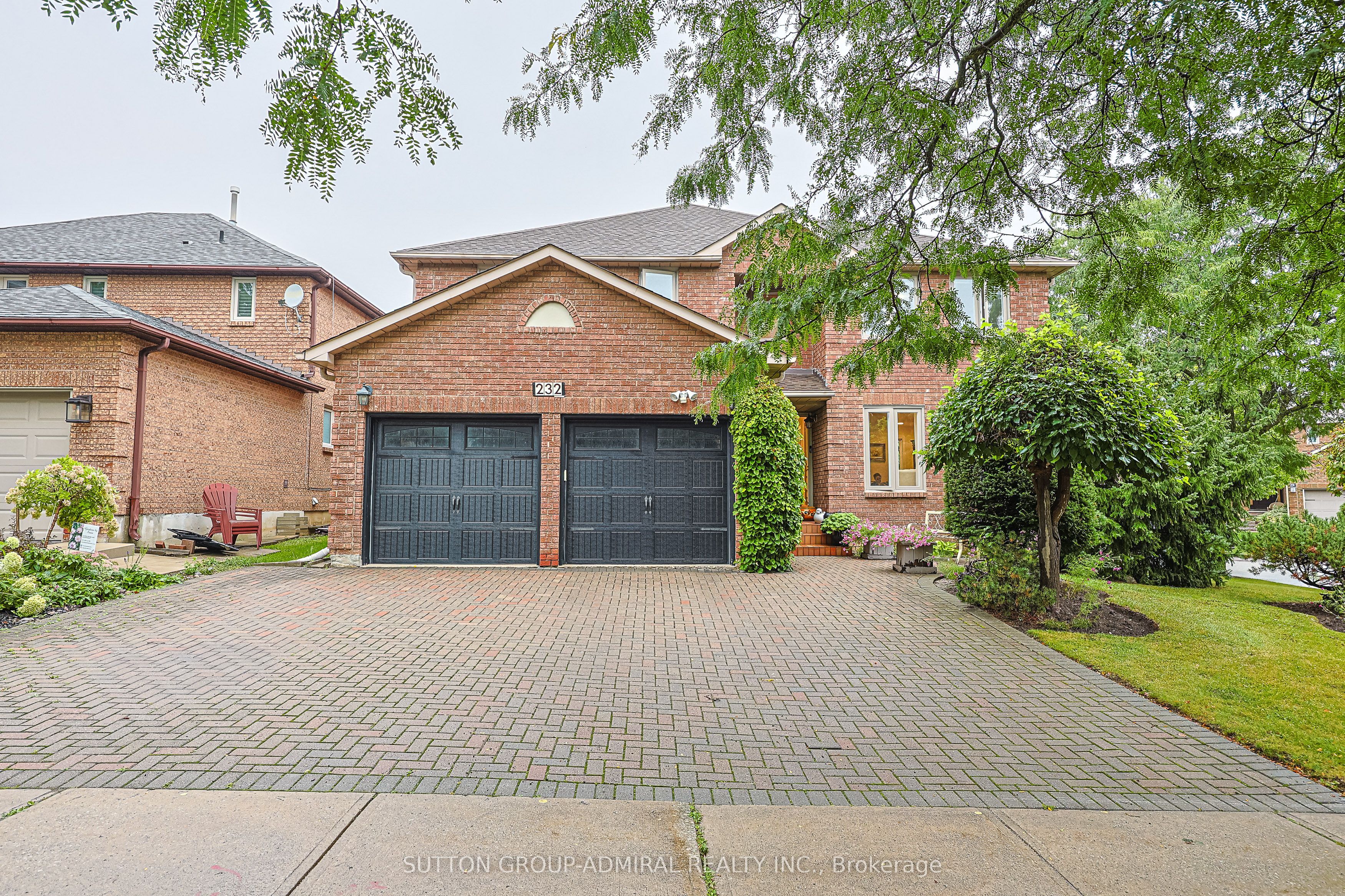 232 Franklin Avenue, Vaughan, ON L4J 7L3