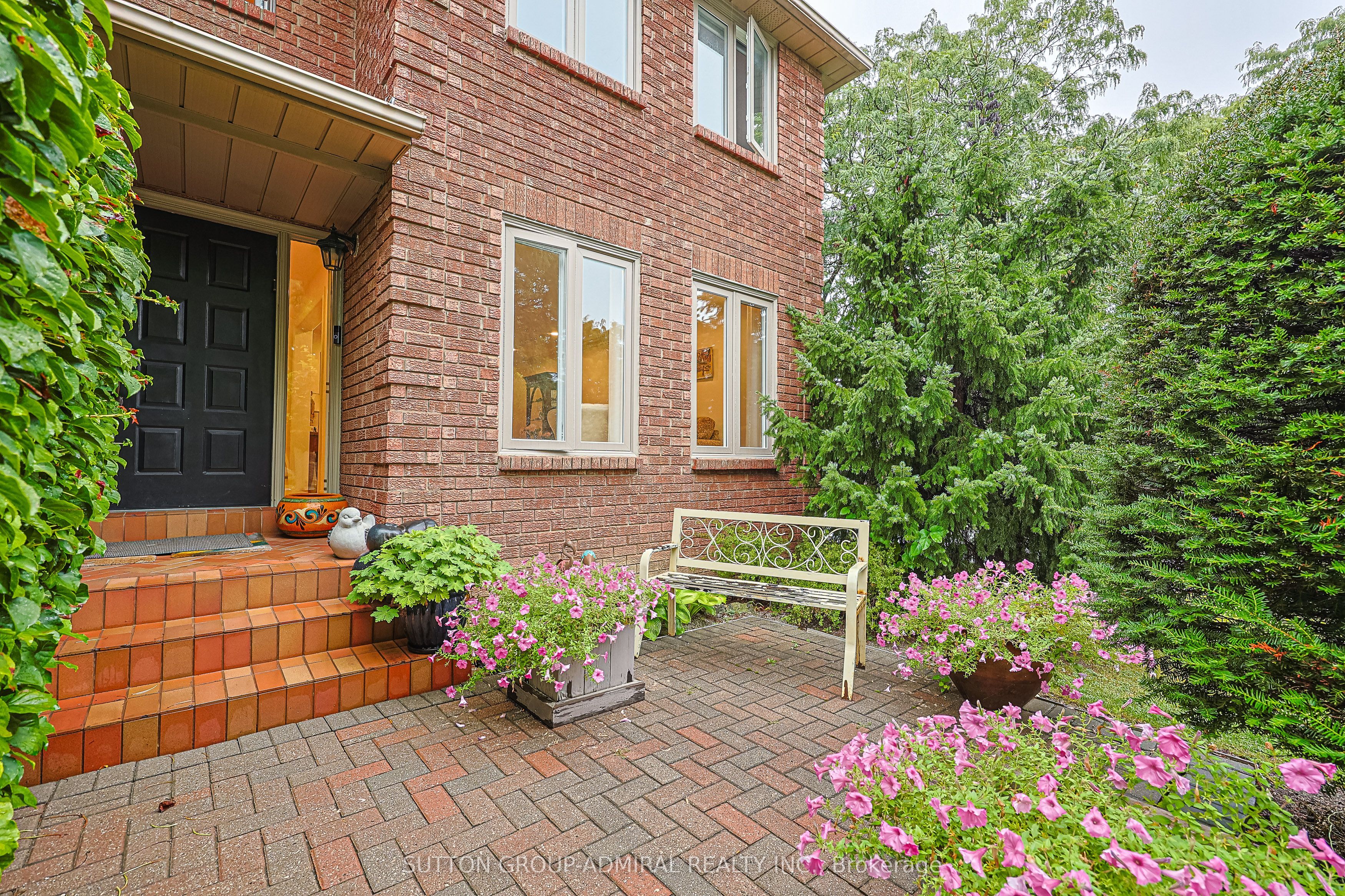 232 Franklin Avenue, Vaughan, ON L4J 7L3 photo 3