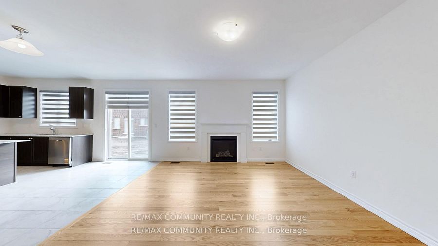 63 English Drive, New Tecumseth, ON L0G 1A0 photo 5