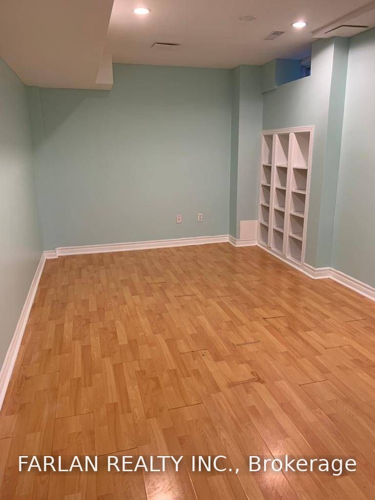 34 Chart Avenue Bsmt., Vaughan, ON L6A 2Y3 photo 3