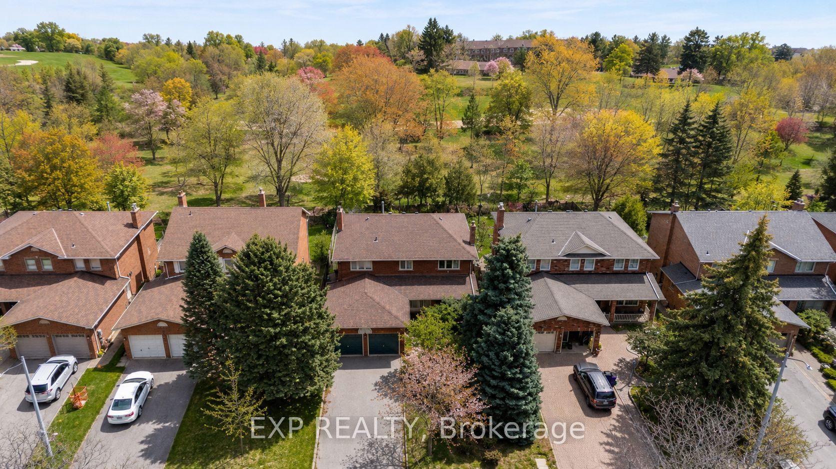 51 Sanderson Crescent, Richmond Hill, ON L4C 5L5