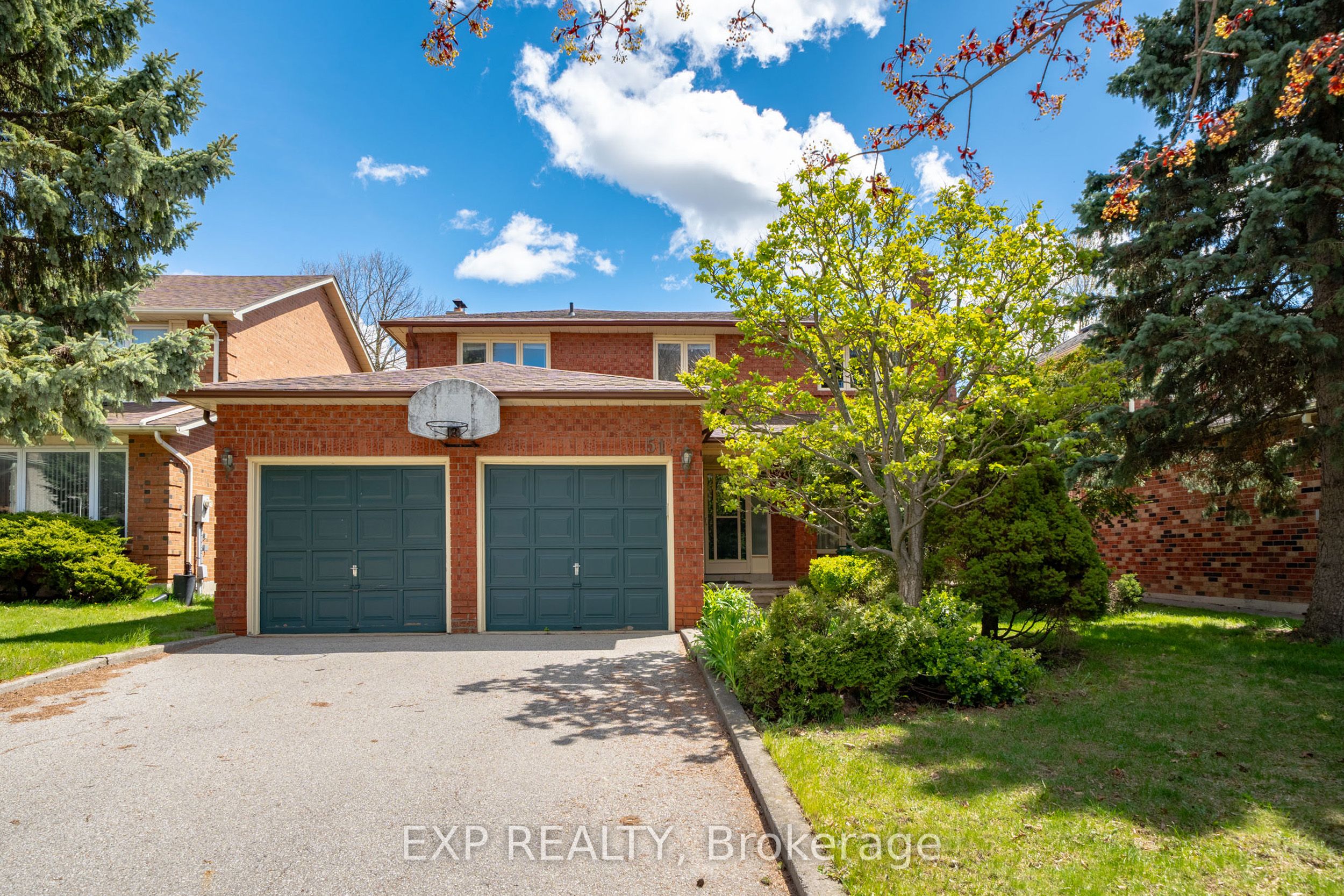 51 Sanderson Crescent, Richmond Hill, ON L4C 5L5 photo 4