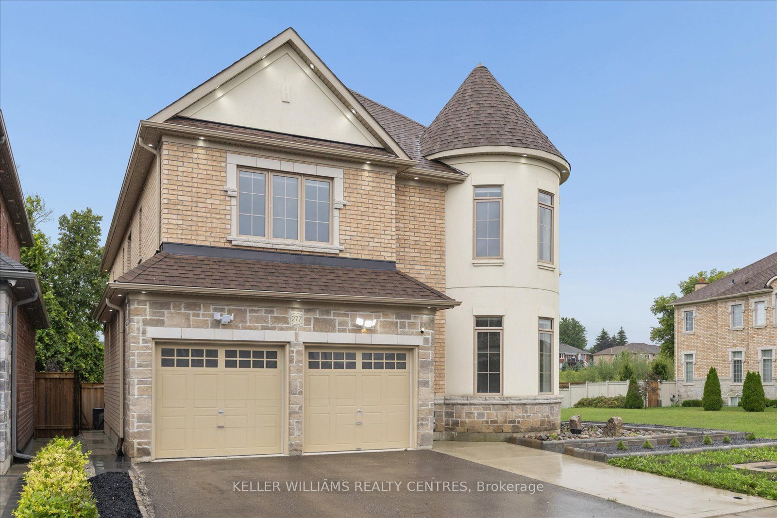 277 Gibson Circle Main & Second Floor, Bradford West Gwillimbury, ON L3Z 0X2