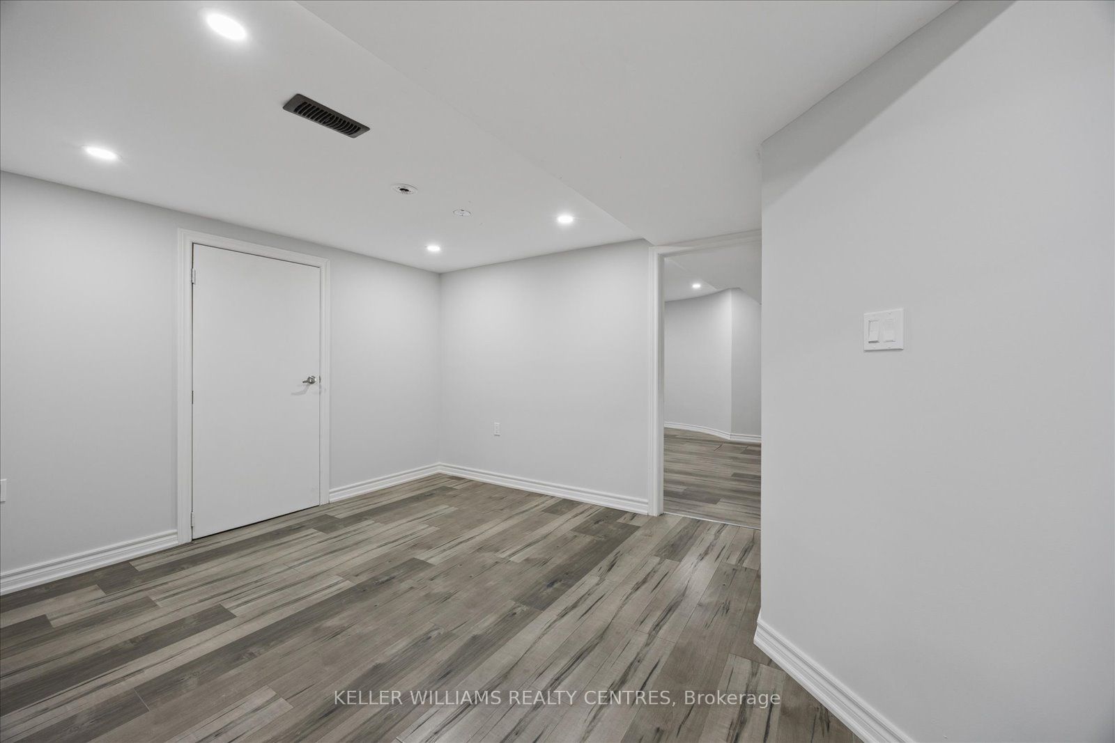 277 Gibson Circle Basement 2, Bradford West Gwillimbury, ON L3Z 0X2 photo 5