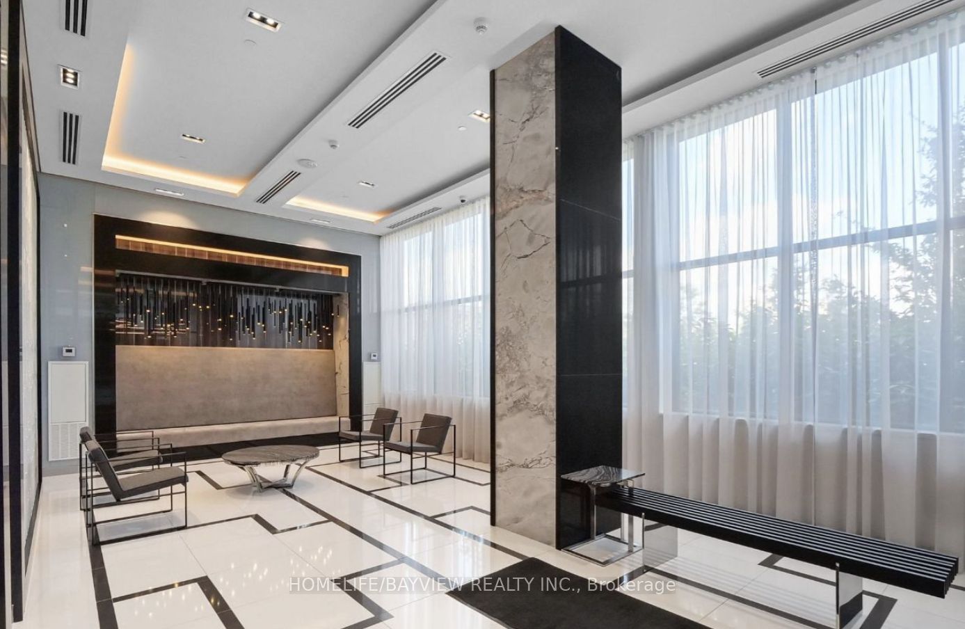 100 Eagle Rock Way 808, Vaughan, ON L6A 5B9 photo 4