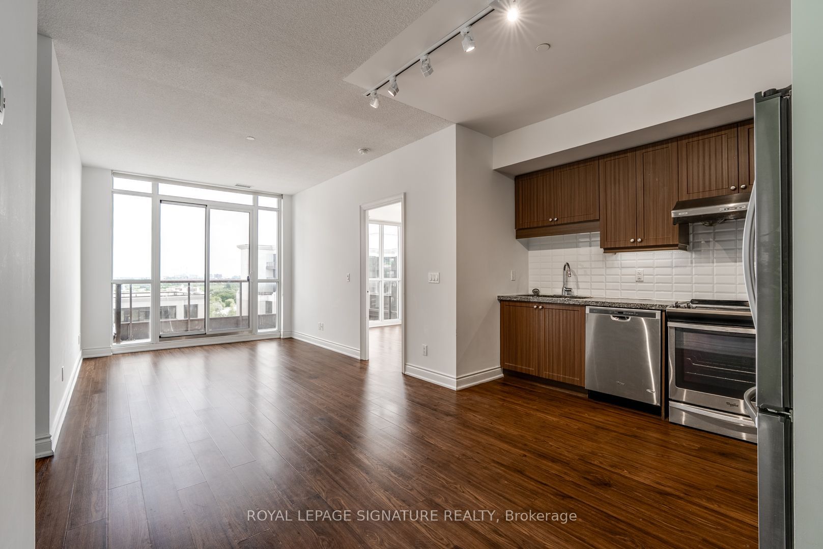33 Clegg Road 1105, Markham, ON L6G 0G6 photo 3