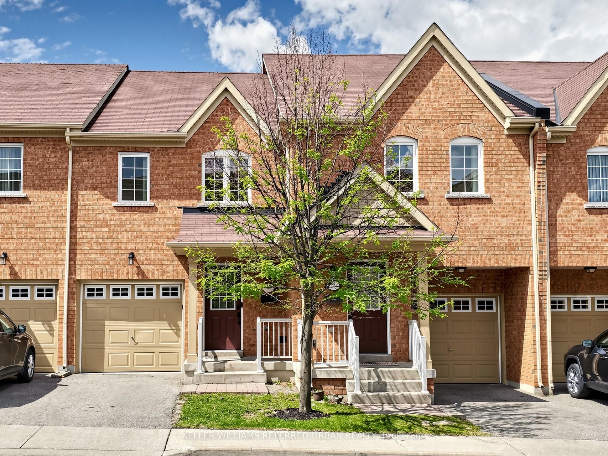 50 Edwin Pearson Street, Aurora, ON L4G 0S2 photo 2