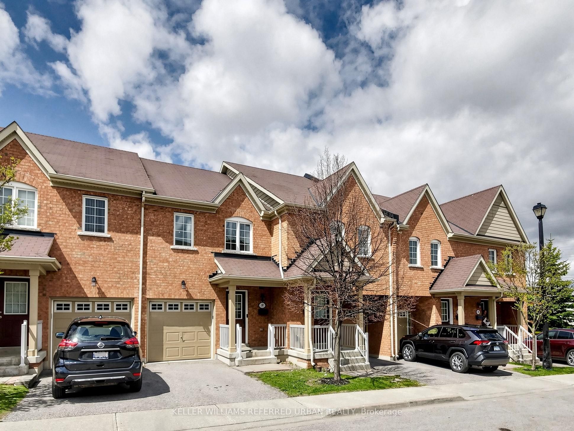 50 Edwin Pearson Street, Aurora, ON L4G 0S2 photo 3