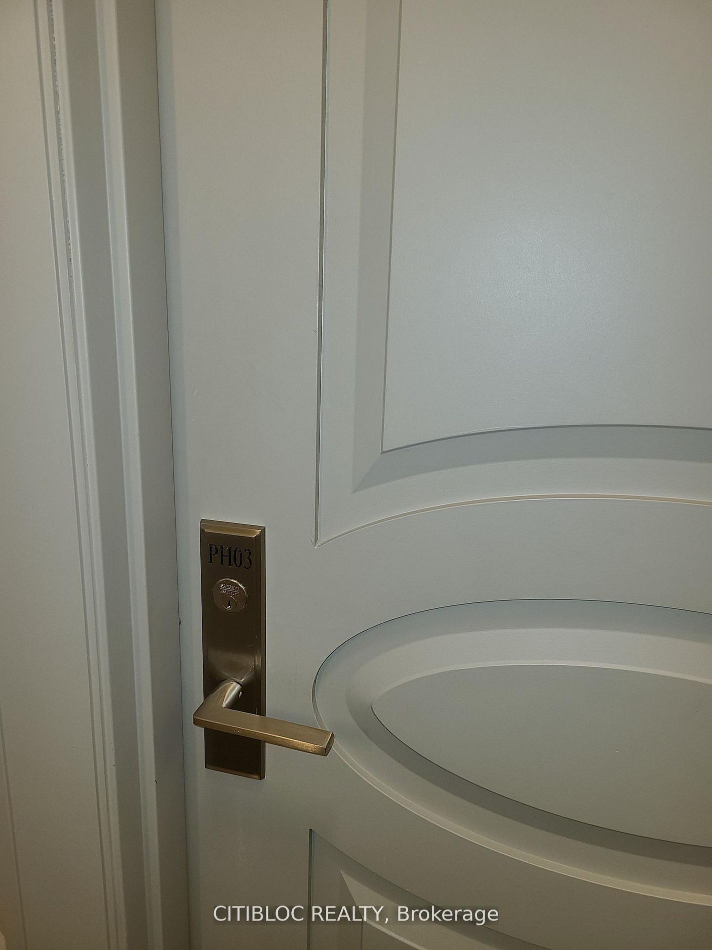 9085 JANE Street PH3, Vaughan, ON L4K 2M6 photo 3