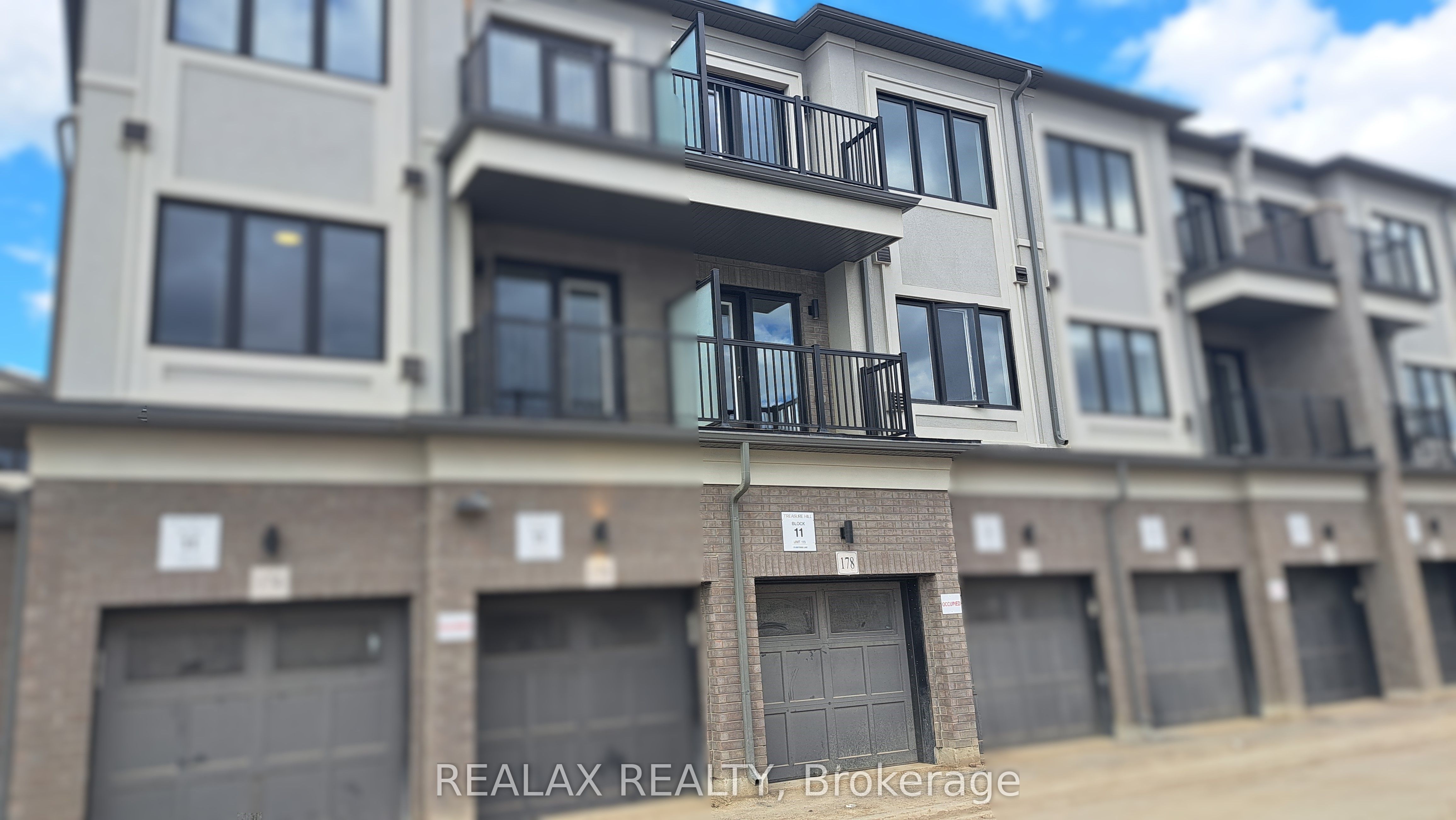 178 Matawin Lane, Richmond Hill, ON L4B 0H7 photo 2