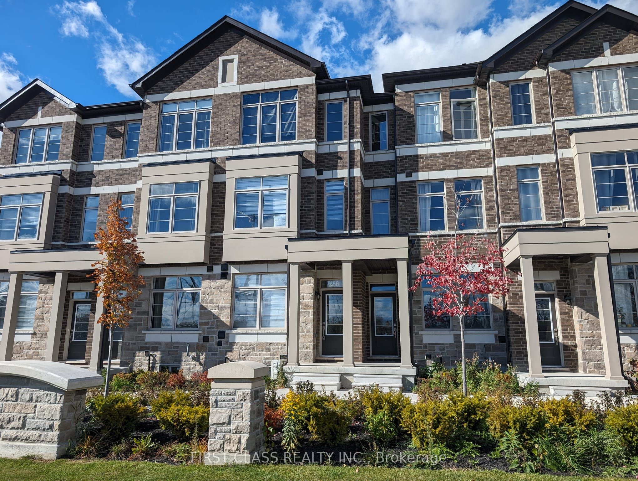 656 Copper Creek Drive, Markham, ON L6B 1R2