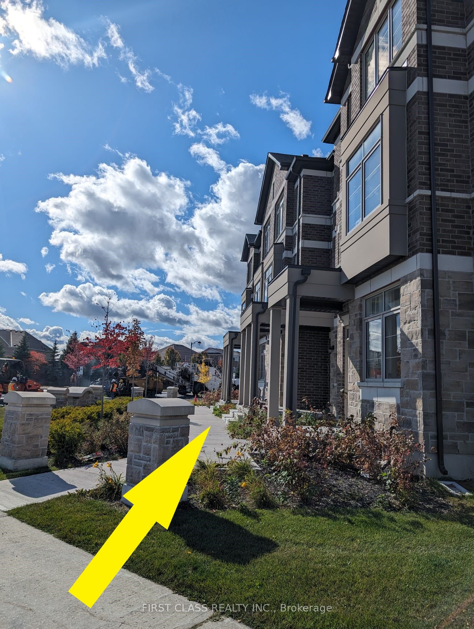 656 Copper Creek Drive, Markham, ON L6B 1R2 photo 3