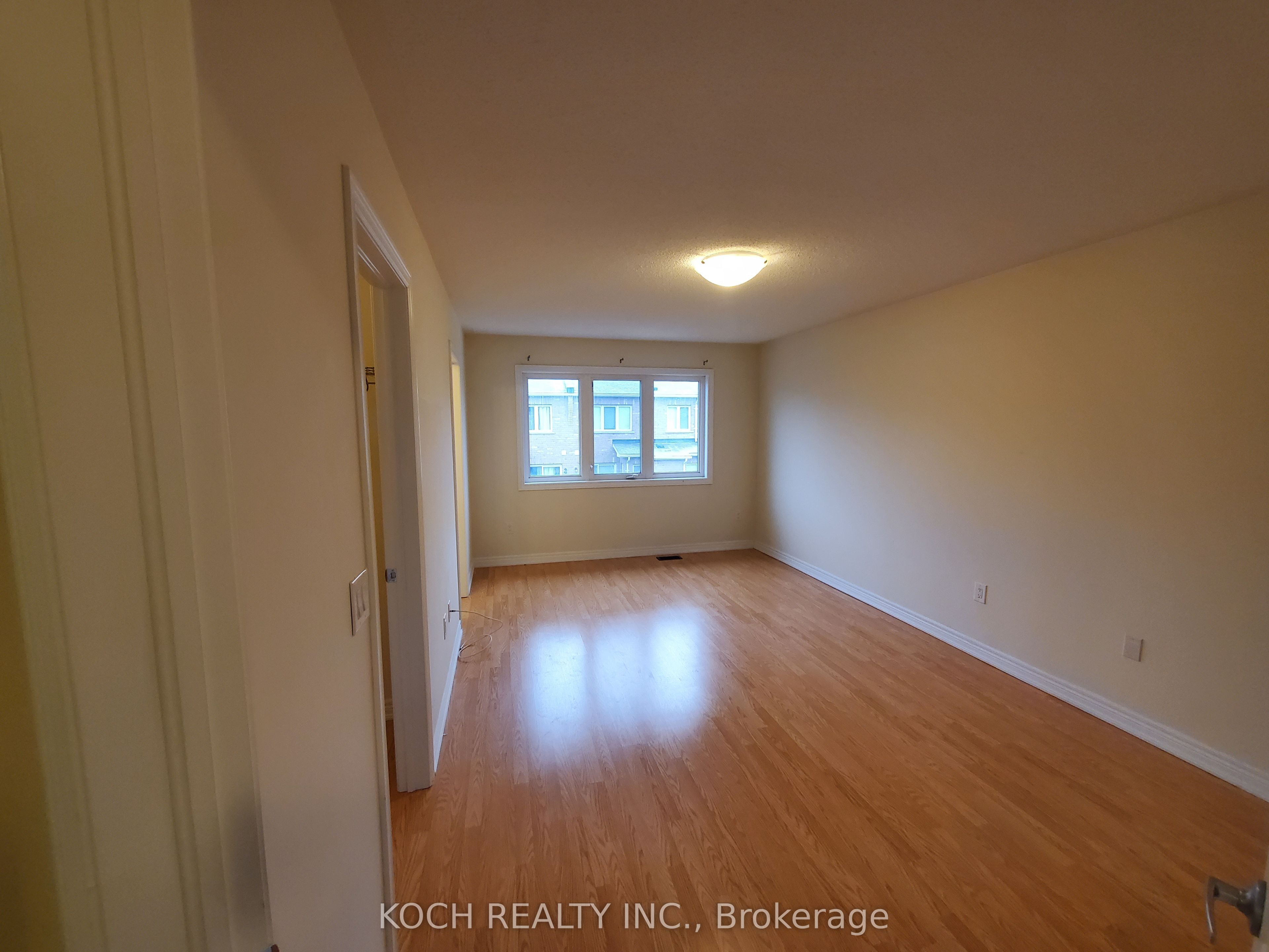 38 Thistle Avenue, Richmond Hill, ON L4E 0B8 photo 4