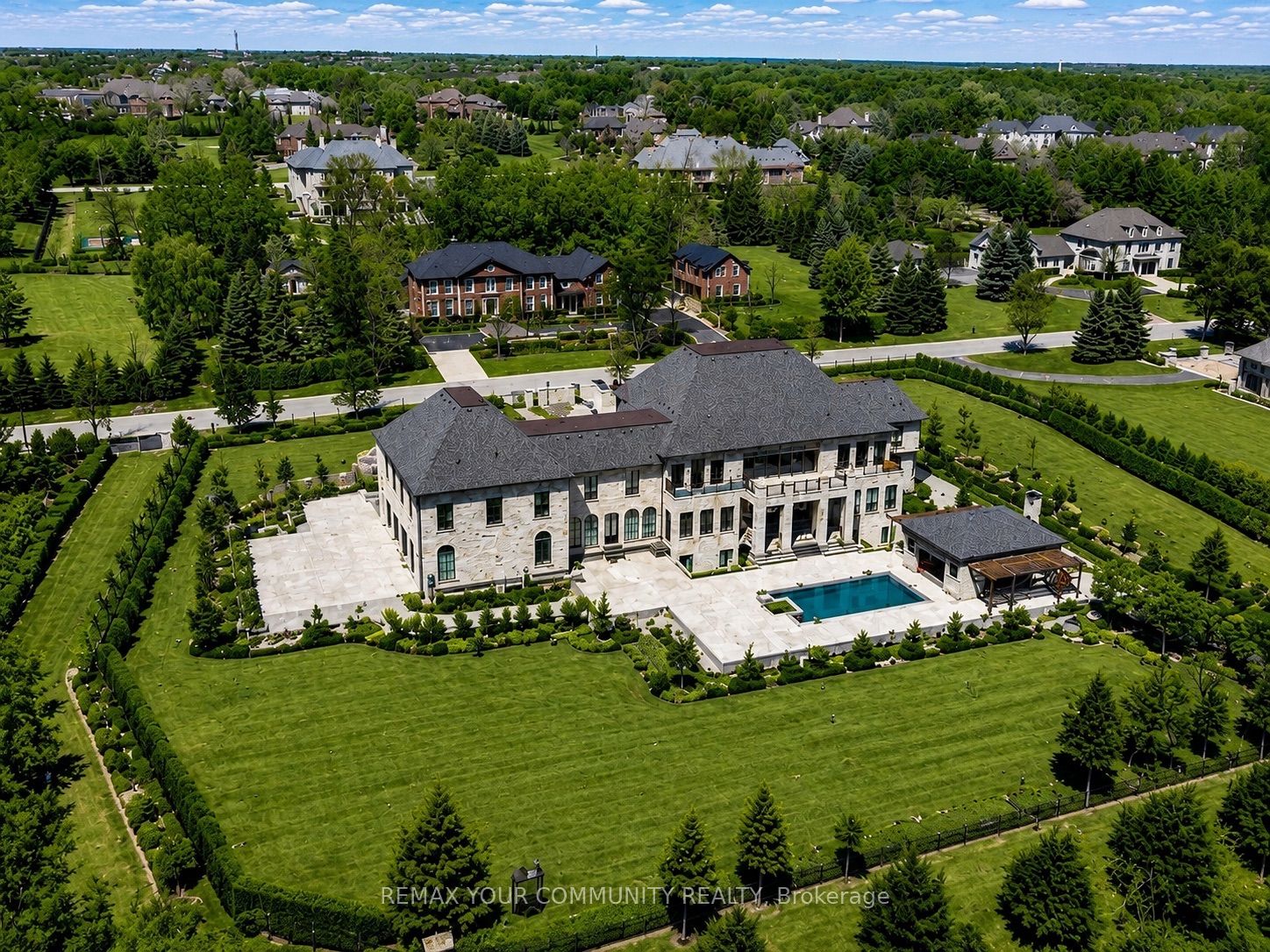 15 Eden Vale Drive, King, ON L7B 1L8 photo 2