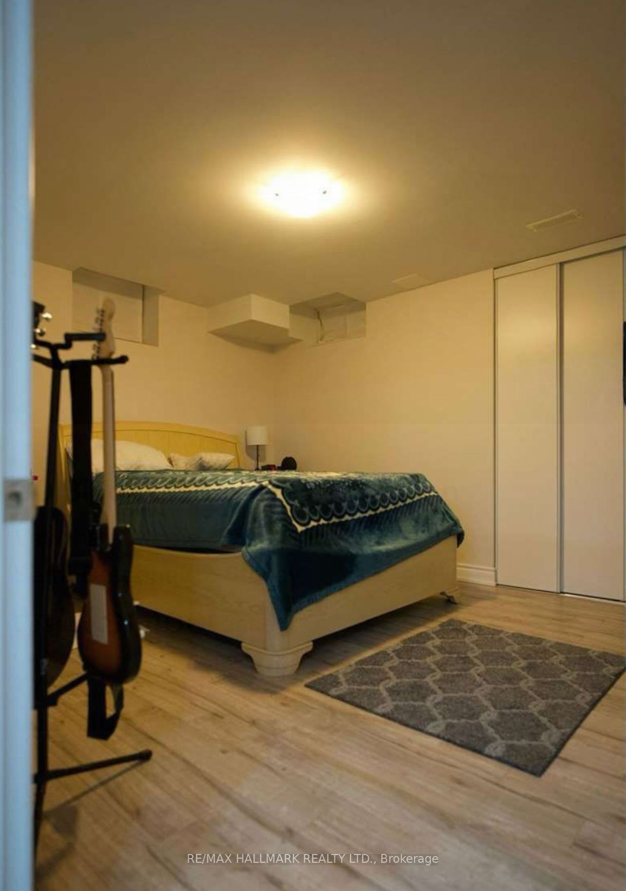 90 Black Maple Crescent, Vaughan, ON L6A 4G6 photo 3