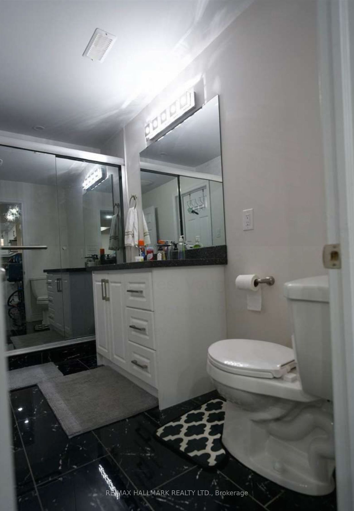 90 Black Maple Crescent, Vaughan, ON L6A 4G6 photo 4