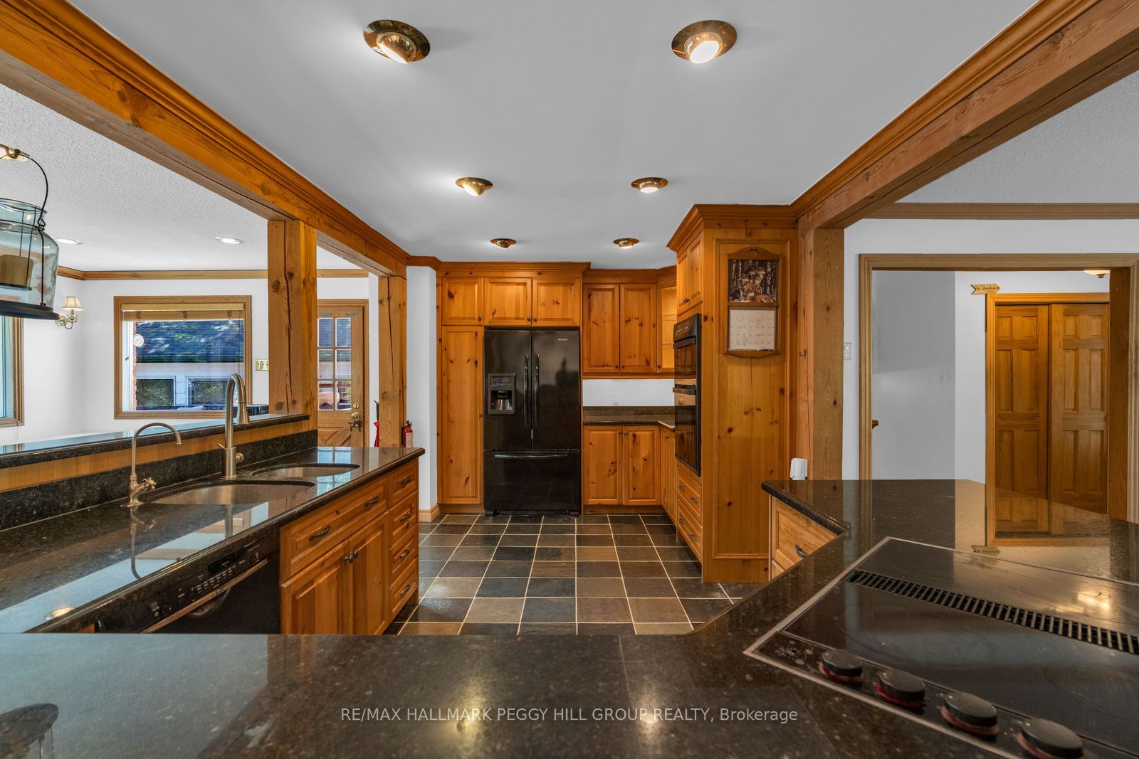 2145 18th Side Road, New Tecumseth, ON L0G 1W0 photo 5
