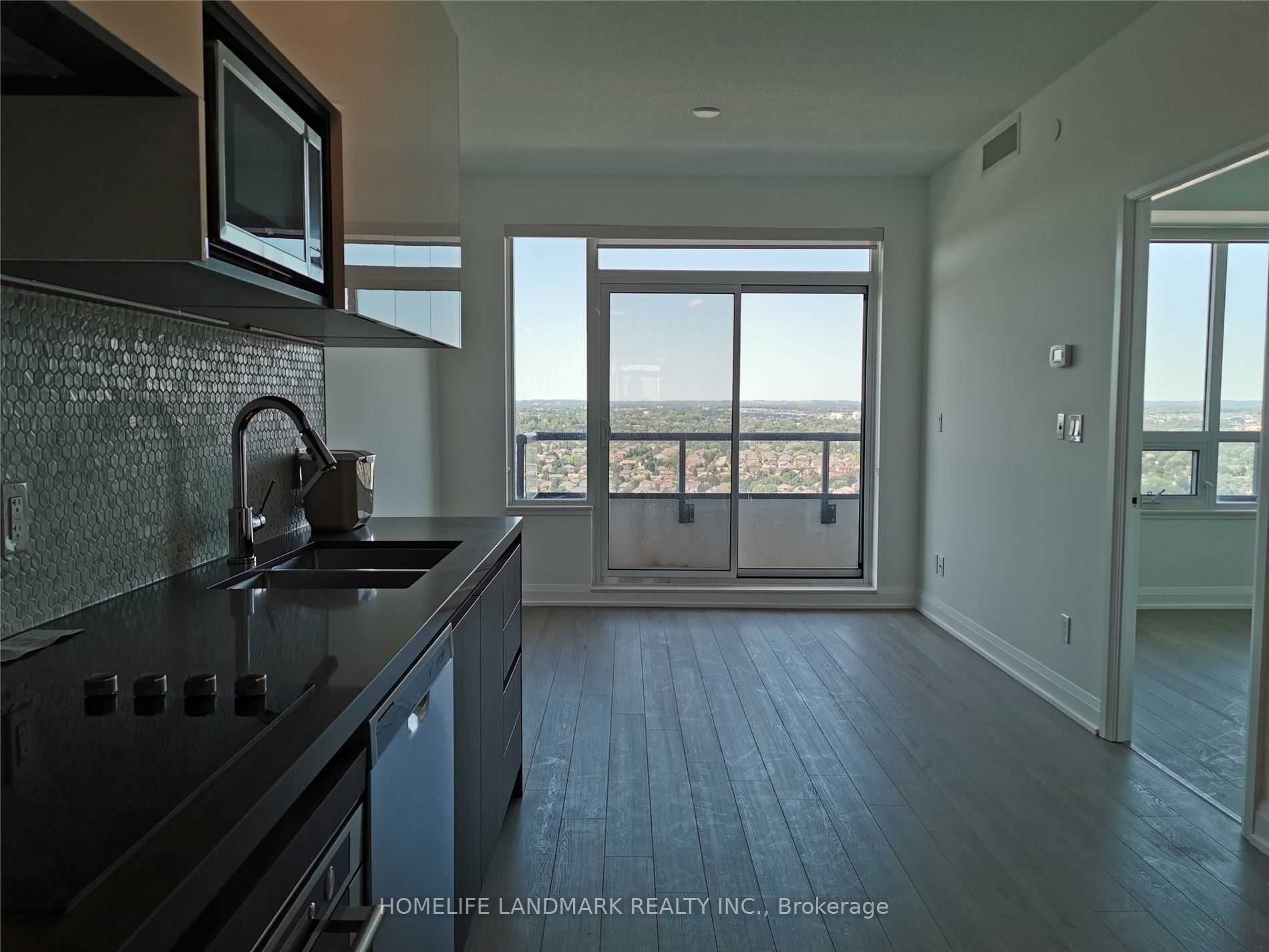 15 Water Walk Drive 2811, Markham, ON L6G 0G2 photo 2
