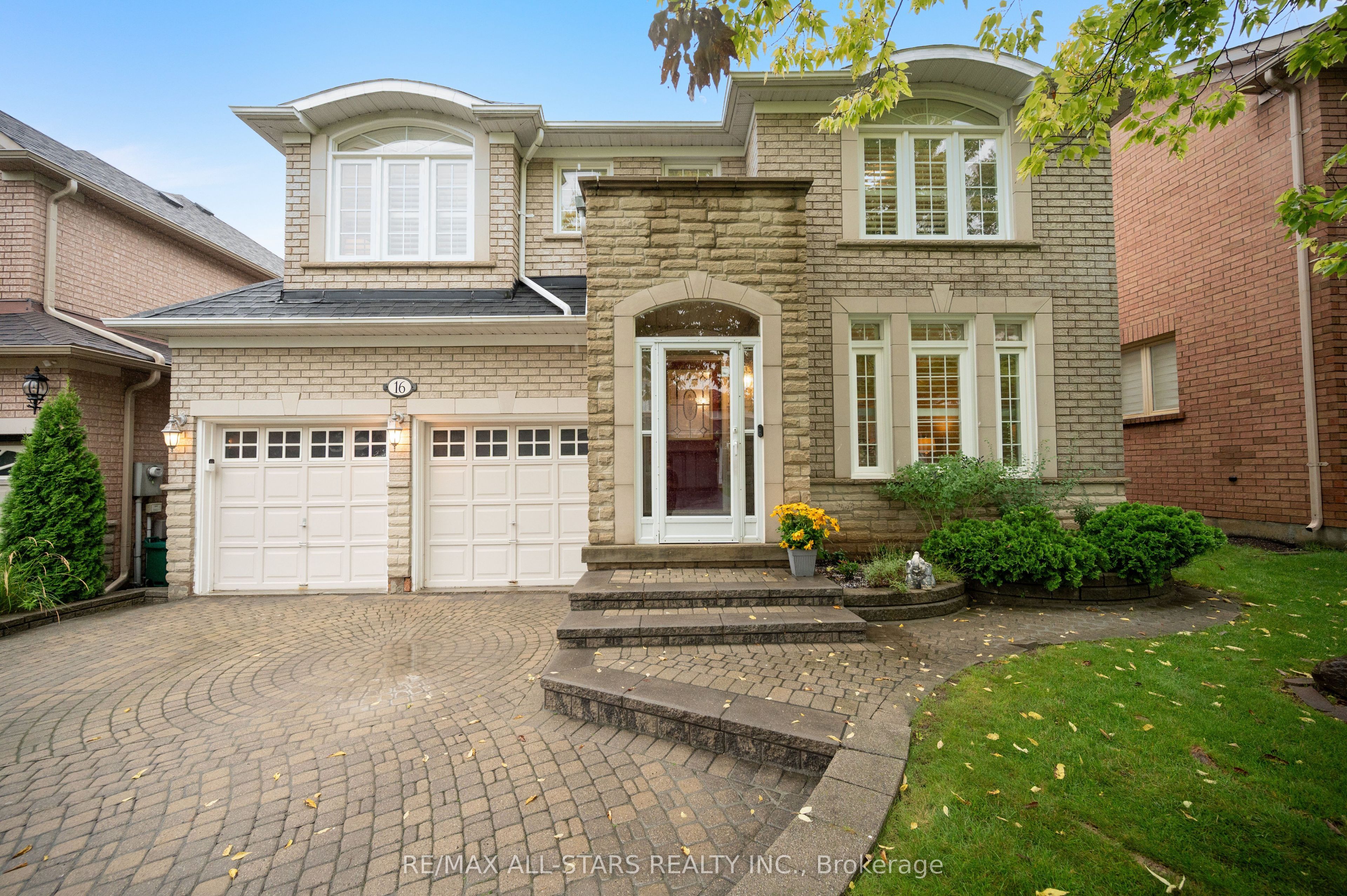 16 Primrose Path Crescent, Markham, ON L3S 4A9 photo 3