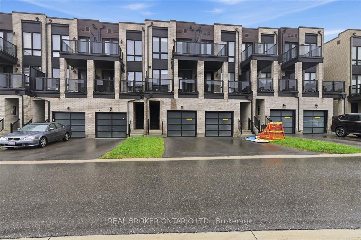 112 Stauffer Crescent, Markham, ON L6B 1R1 photo 2