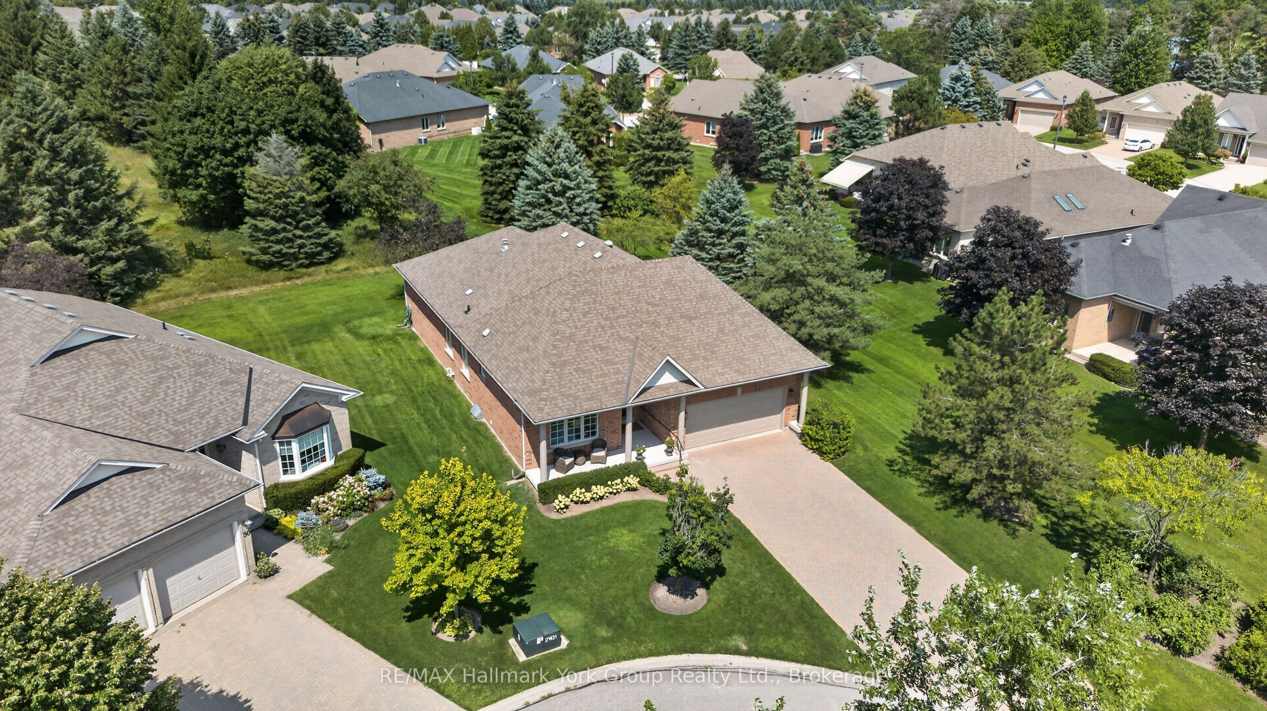 26 Hagen Hollow 201, Whitchurch-Stouffville, ON L4A 1N3 photo 3