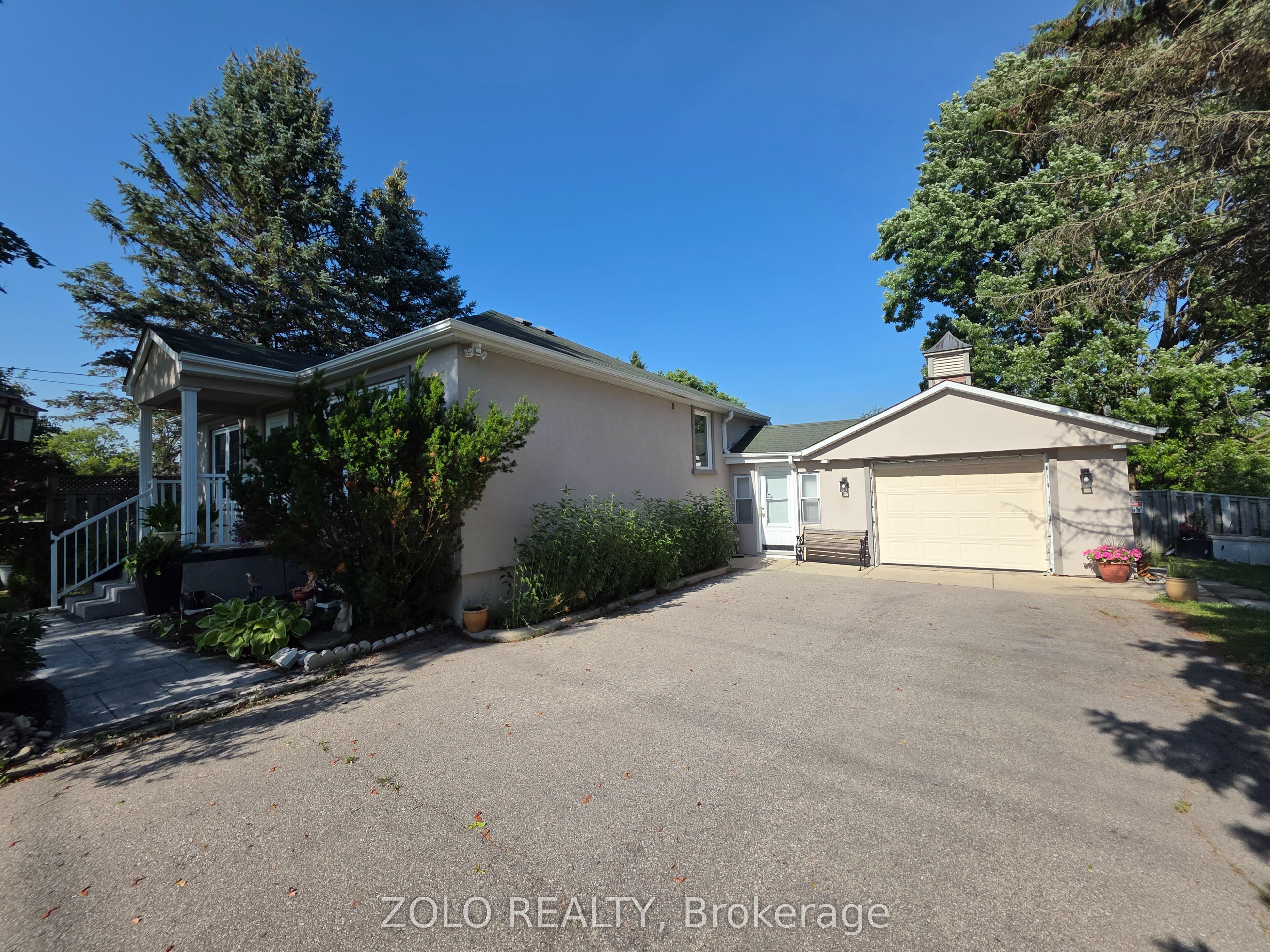 14065 Highway 27, King, ON L0G 1T0 photo 2