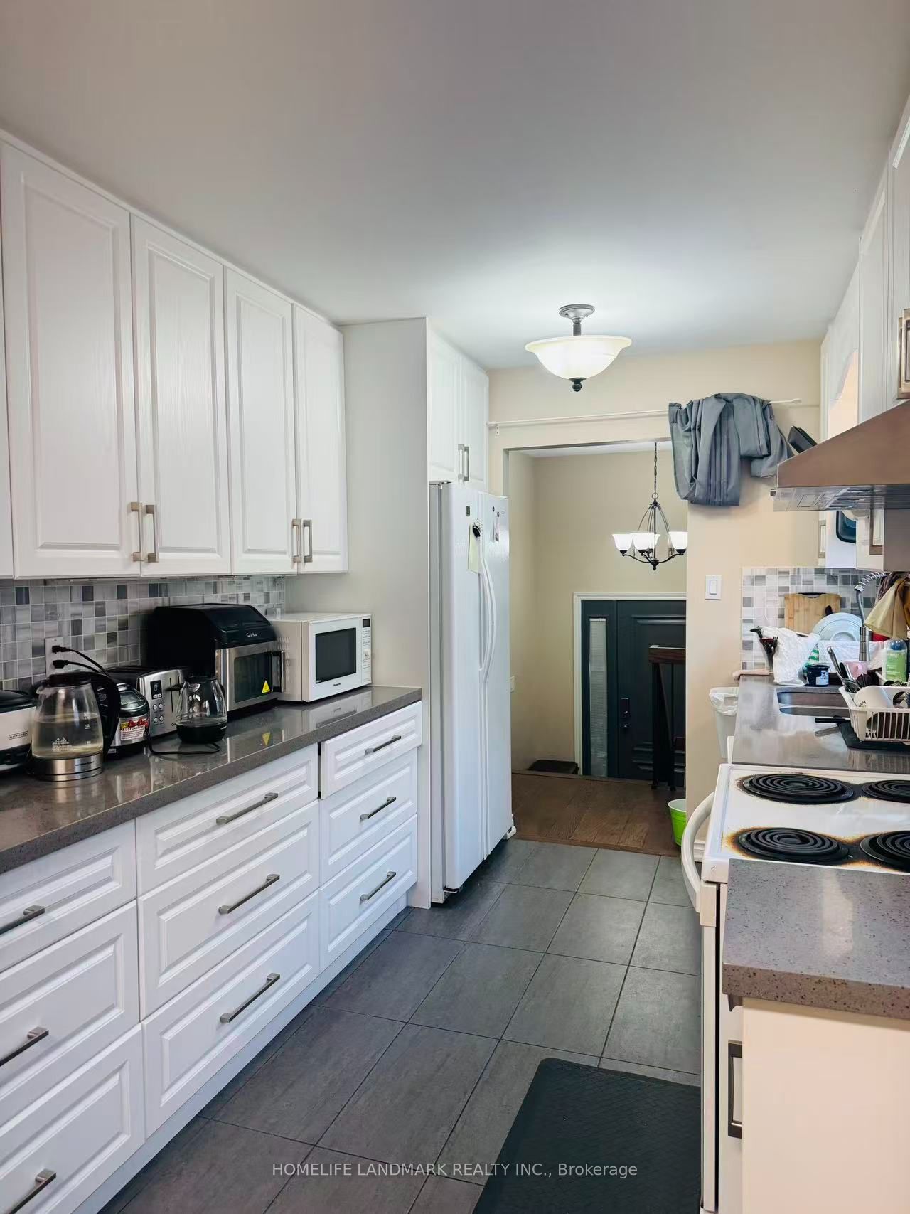 83 Snowshoe Crescent Upper, Markham, ON L3T 4M7 photo 4