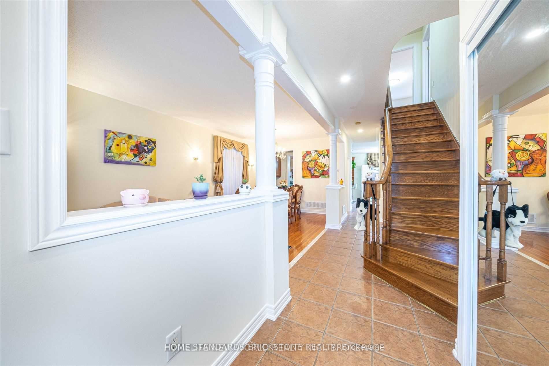77 Summeridge Drive, Vaughan, ON L4J 8T3 photo 3