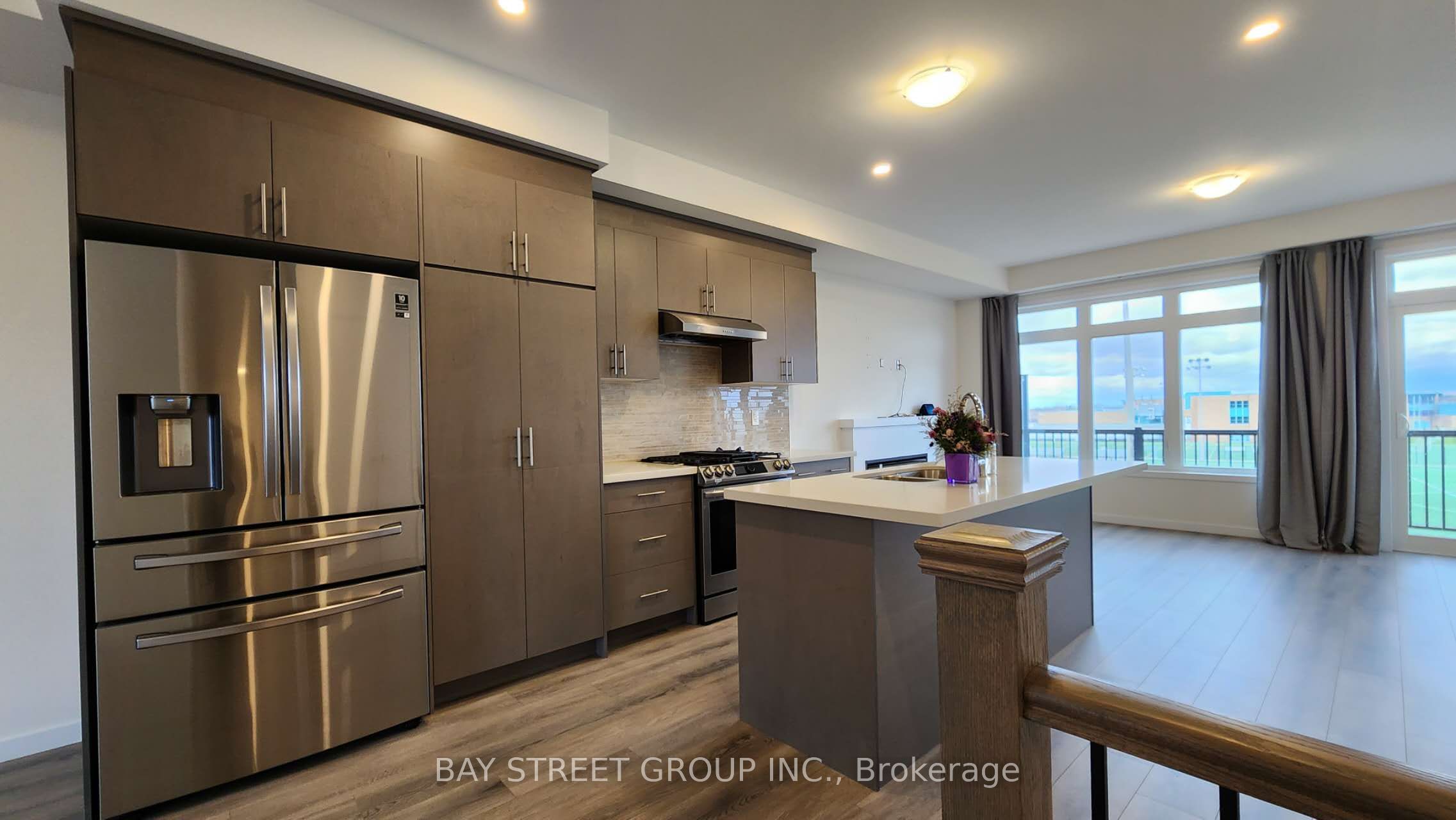 70 Seacoasts Circle, Vaughan, ON L6A 5B6 photo 5