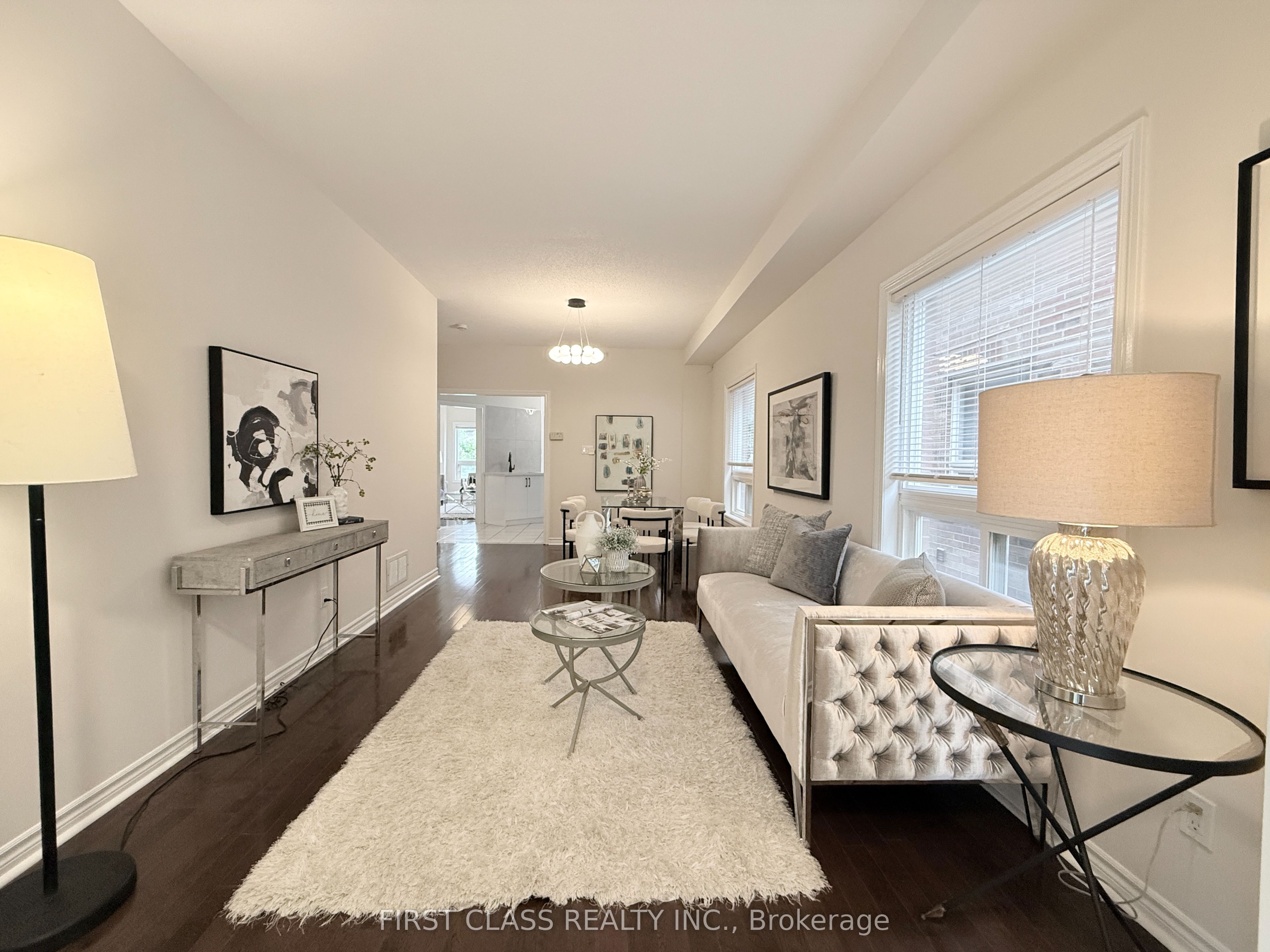 89 Castan Avenue, Markham, ON L3R 5R1