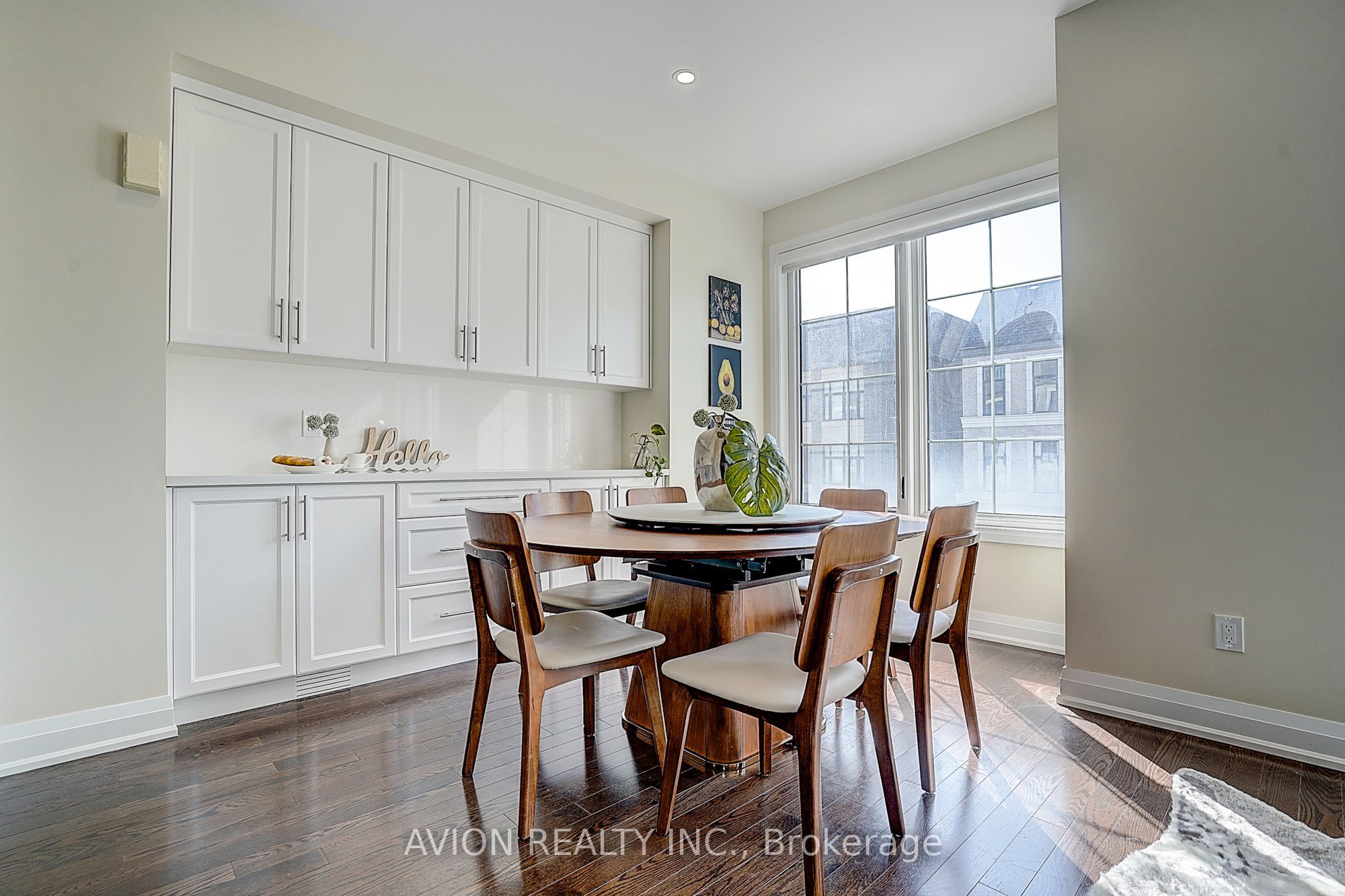 32 Mcgurran Lane, Richmond Hill, ON L4B 0G8 photo 3