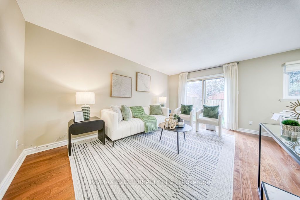 4 Harris Way, Markham, ON L3T 5A7 photo 3