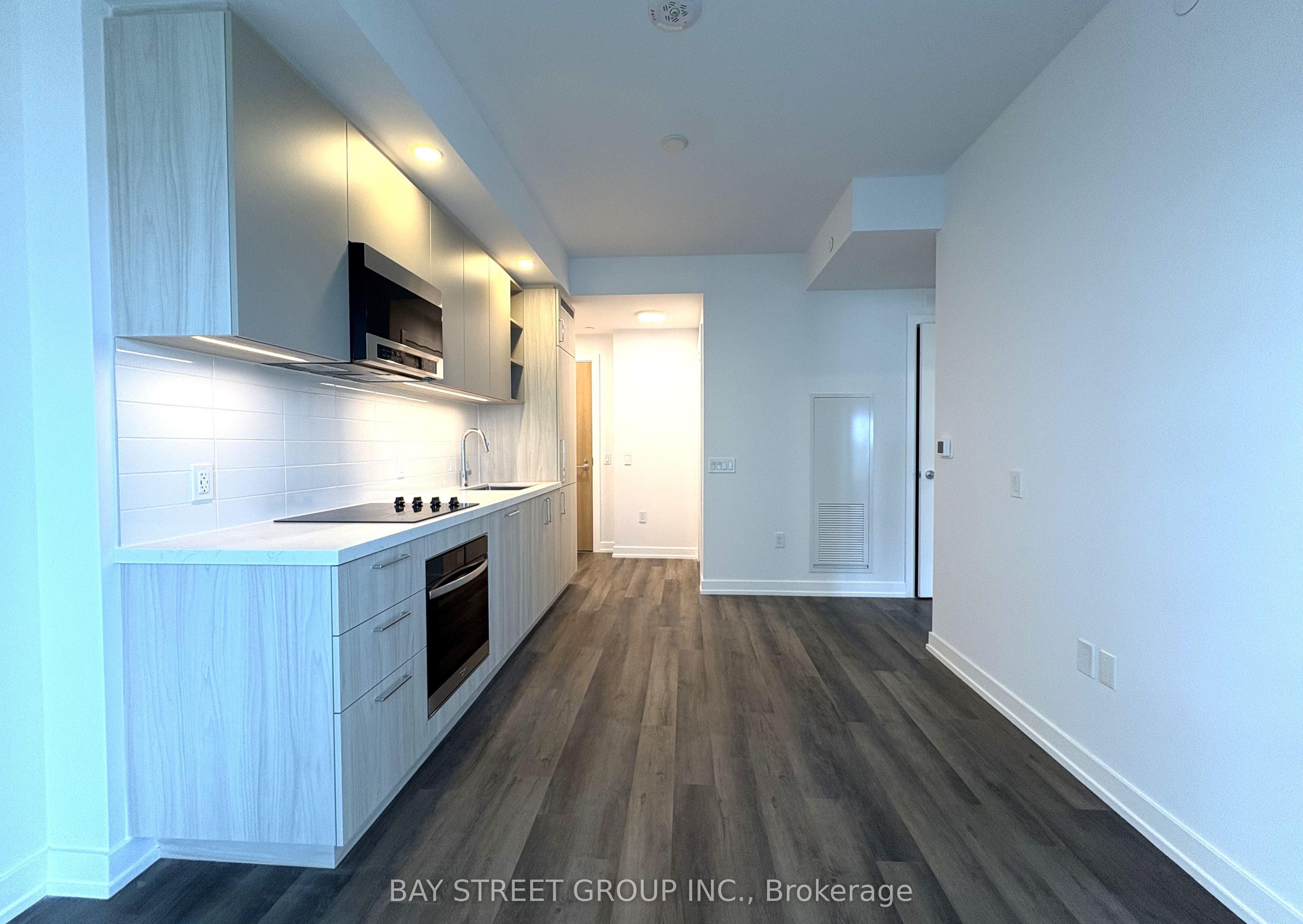 5 Meadowdale Road 1407, Vaughan, ON L4K 0C7 photo 5