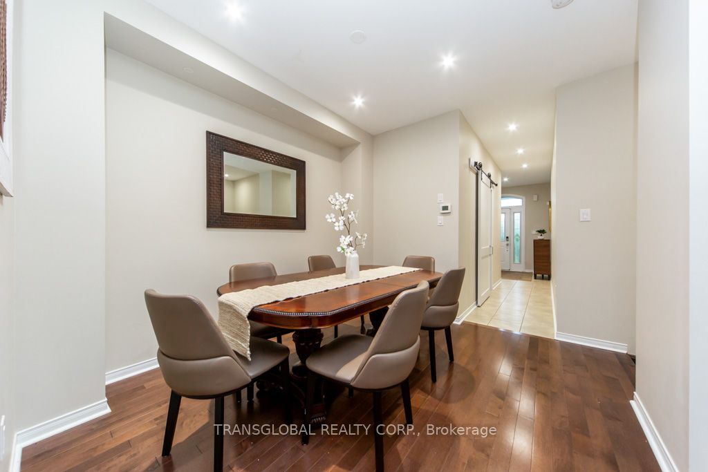 83 Spruce Pine Crescent N, Vaughan, ON L6A 0X7 photo 3