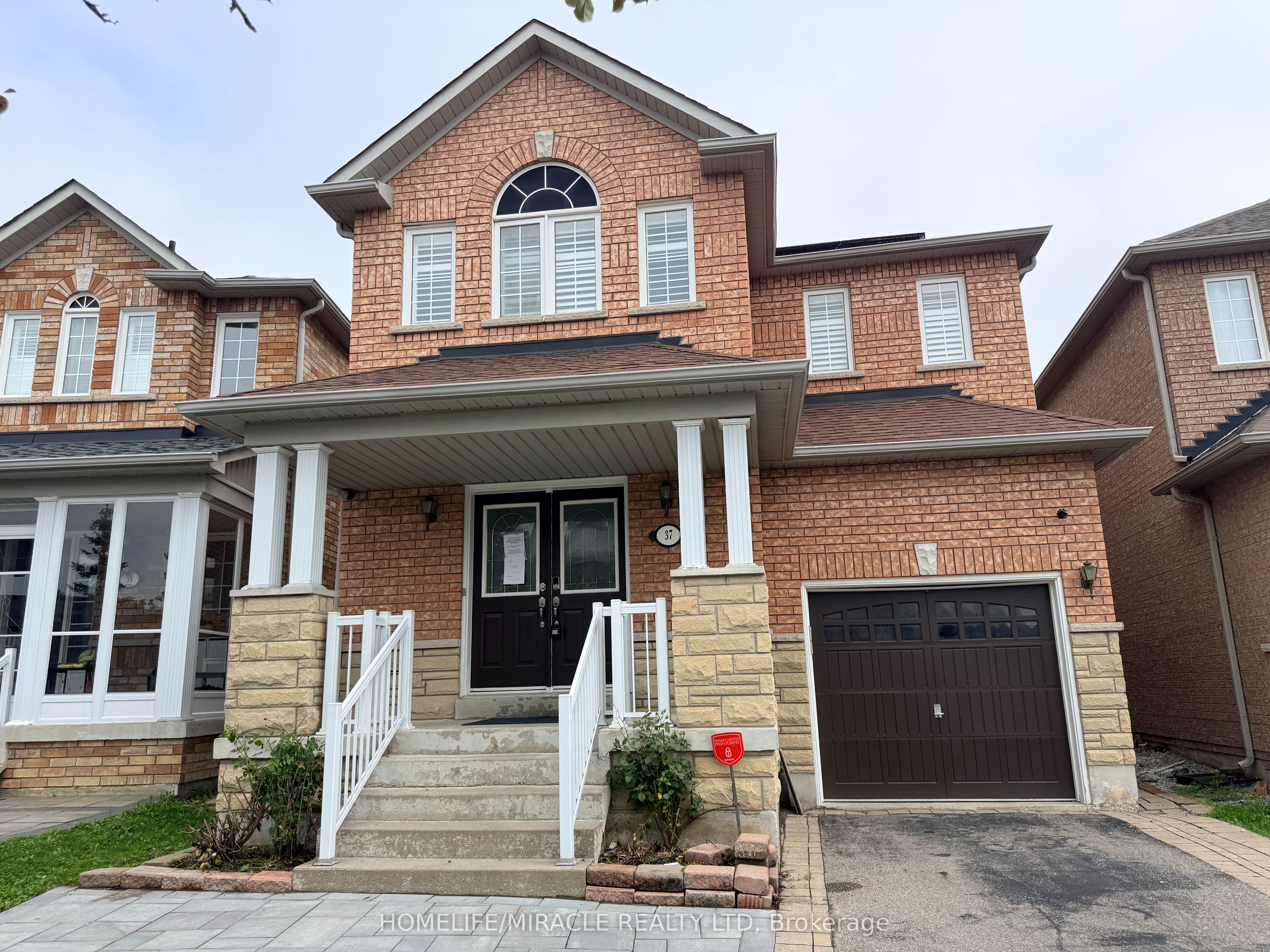 37 Rachett Road, Markham, ON L6E 1W5