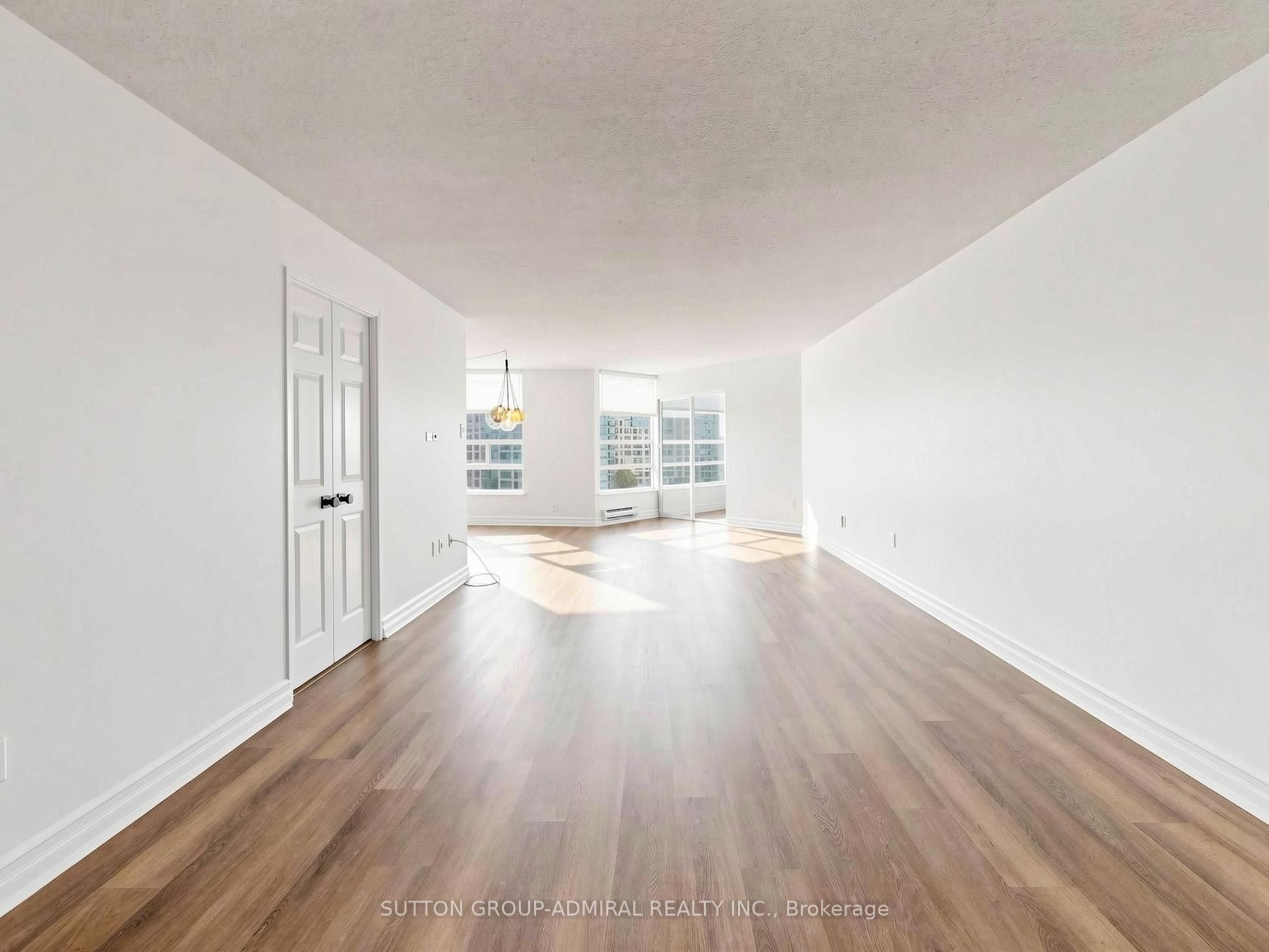 7905 Bayview Avenue 910, Markham, ON L3T 7N3 photo 4