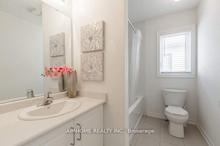 116 Frederick Wilson Avenue, Markham, ON L6B 1P7 photo 5