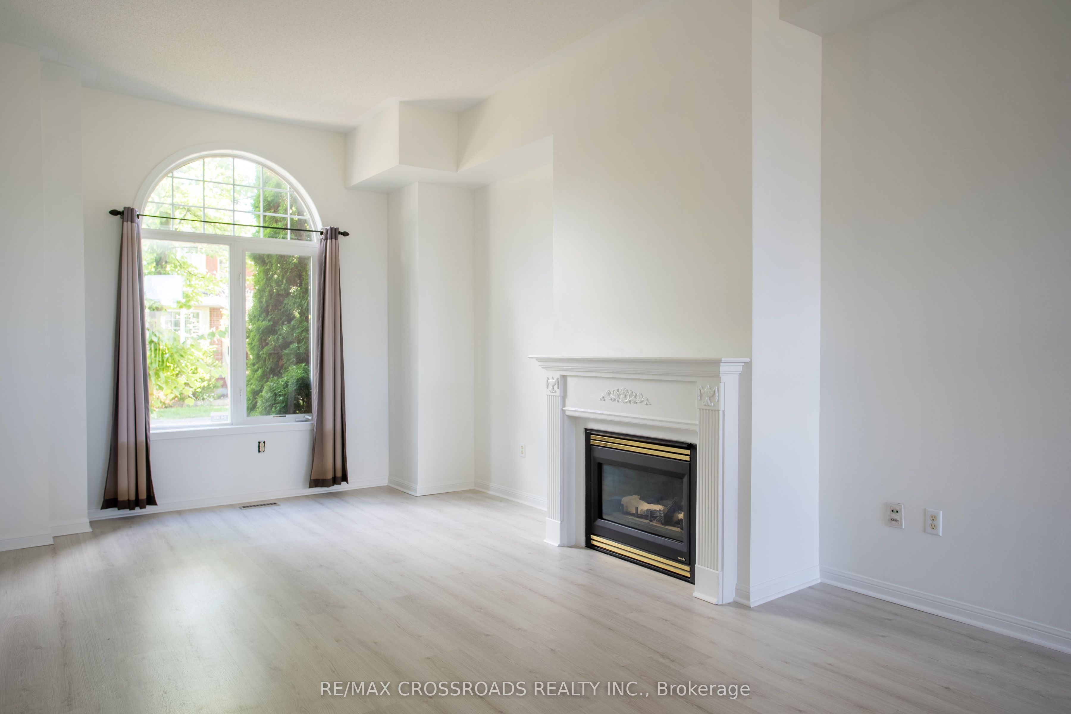 53 Cornell Park Avenue, Markham, ON L6B 1B5 photo 3