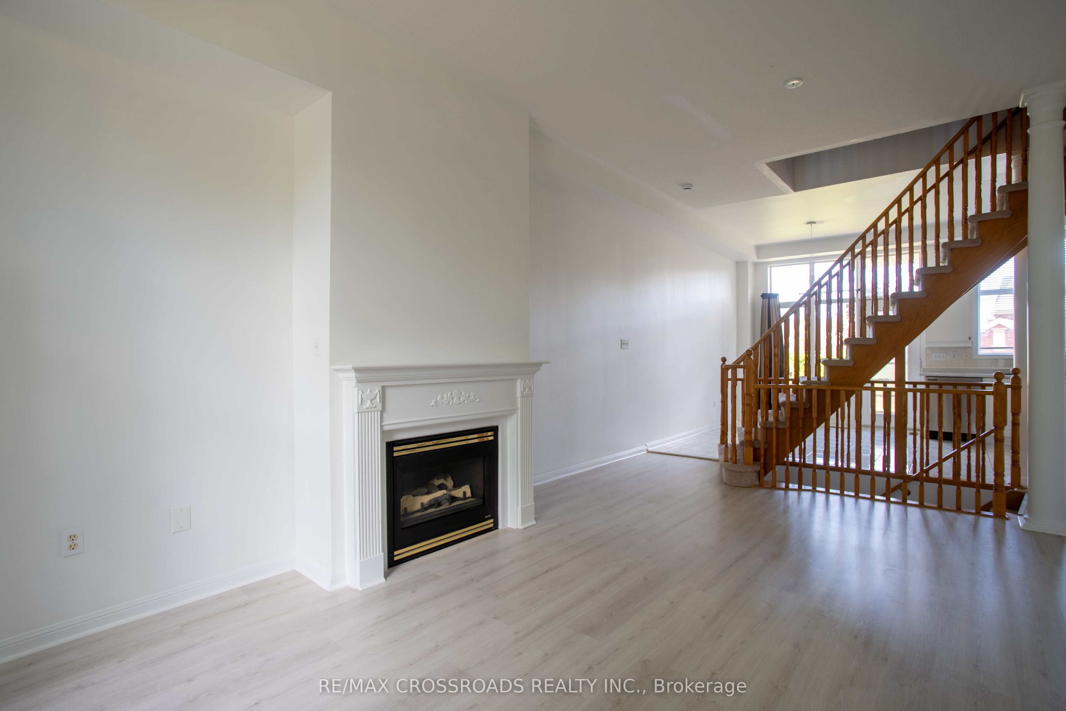 53 Cornell Park Avenue, Markham, ON L6B 1B5 photo 4