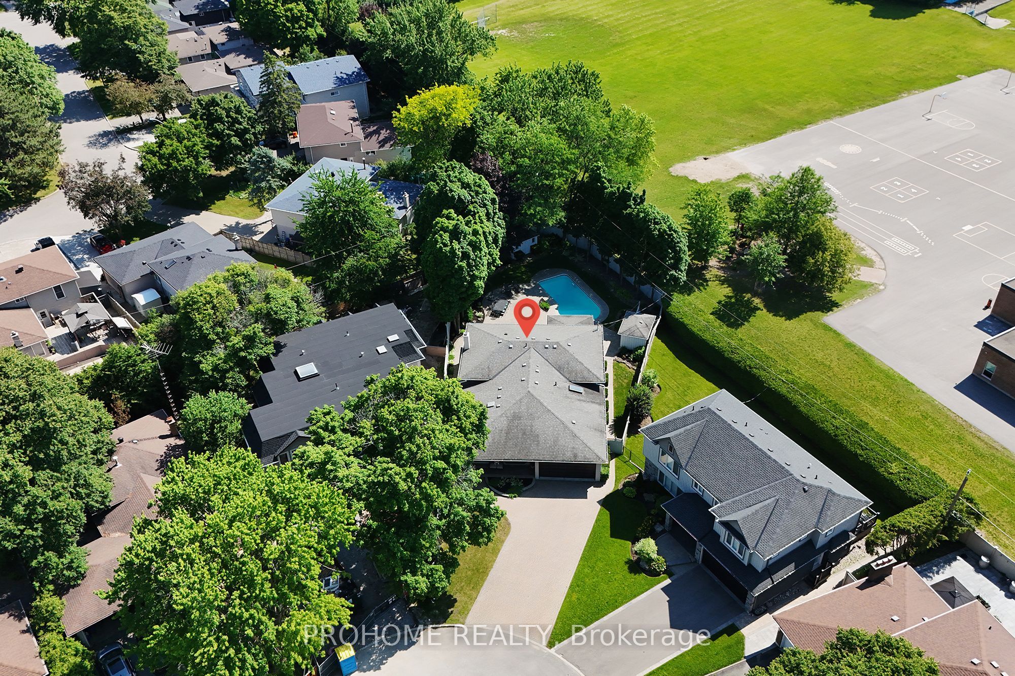 16 Tuscay Court, Markham, ON L3R 1V1 photo 4