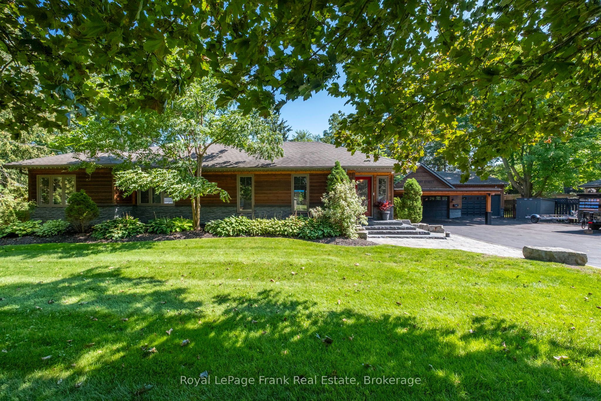 4069 Front Street, Uxbridge, ON L0C 1A0