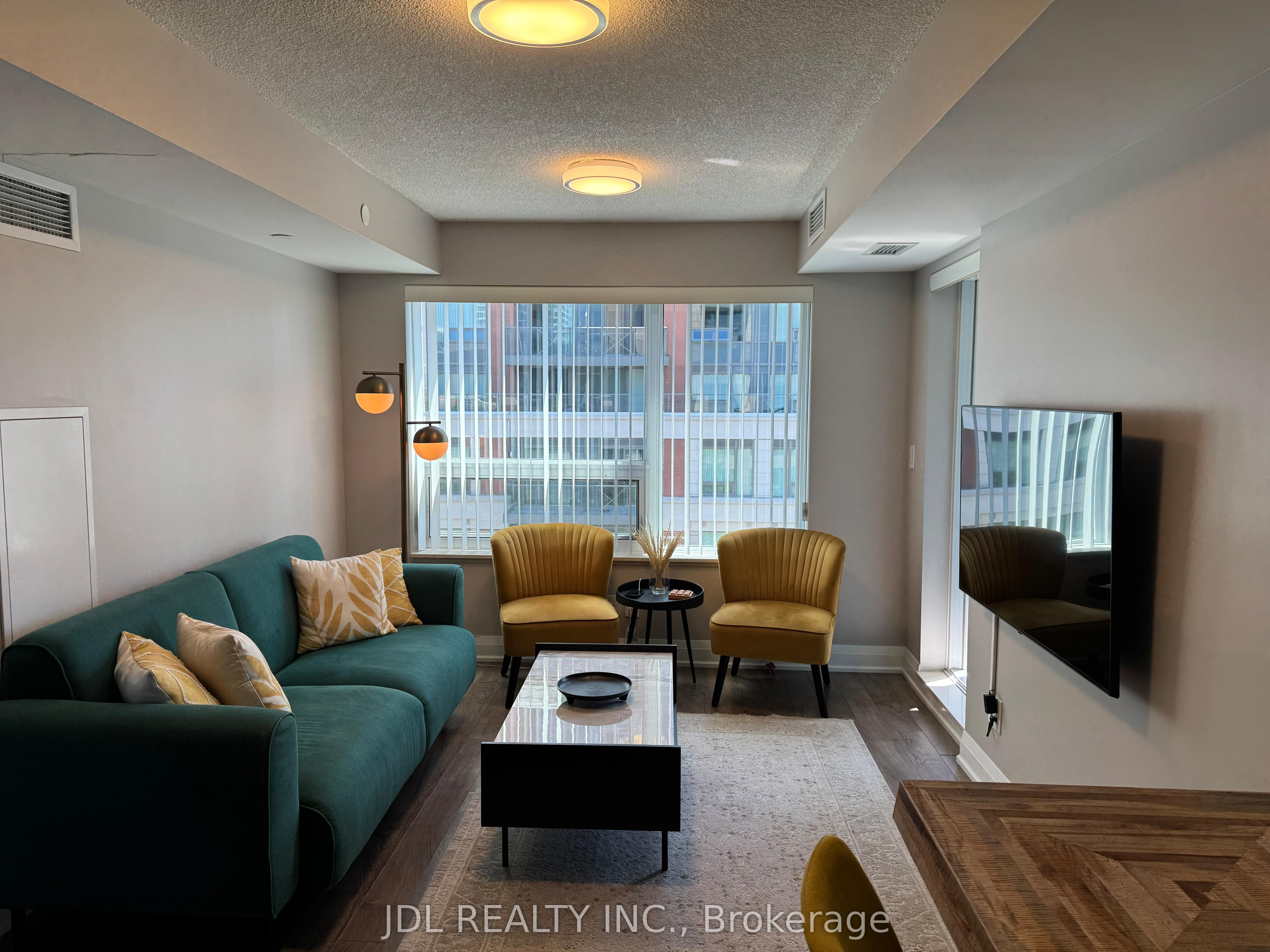 18 Uptown Drive 510, Markham, ON L3R 5M8 photo 2