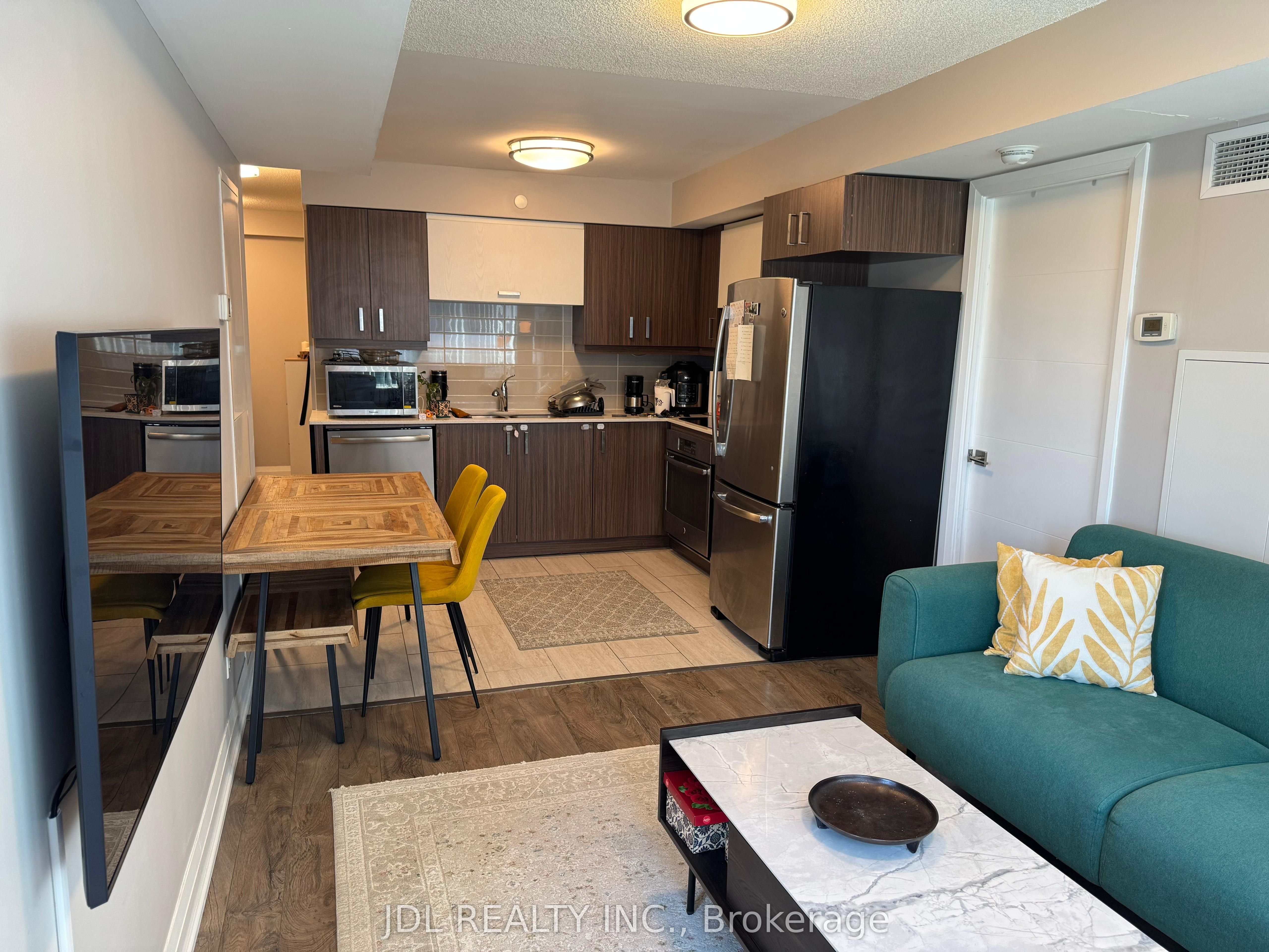 18 Uptown Drive 510, Markham, ON L3R 5M8 photo 3