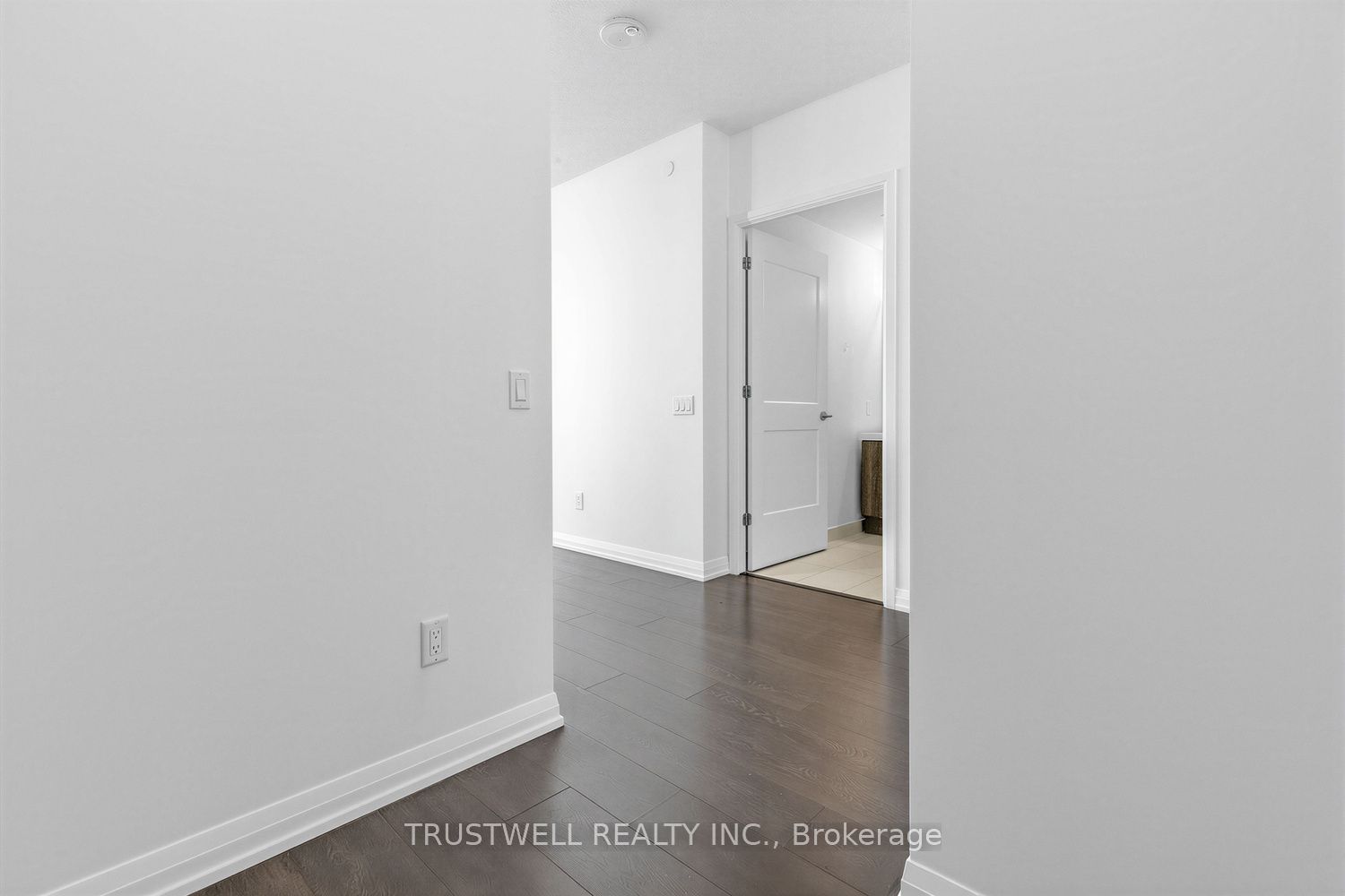 7895 Jane Street 2511, Vaughan, ON L4K 0K2 photo 4
